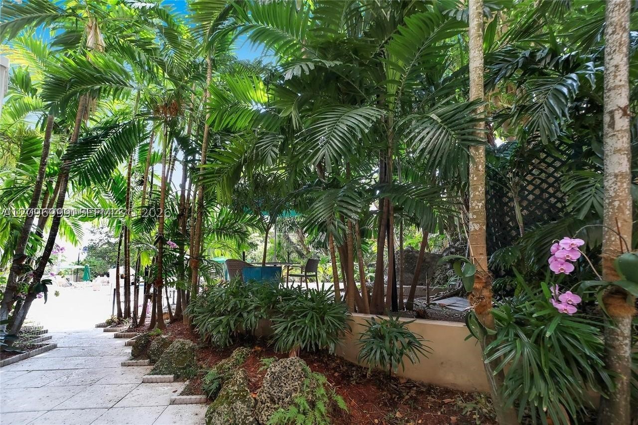 2951 S Bayshore Dr #1101, Miami FL 33133