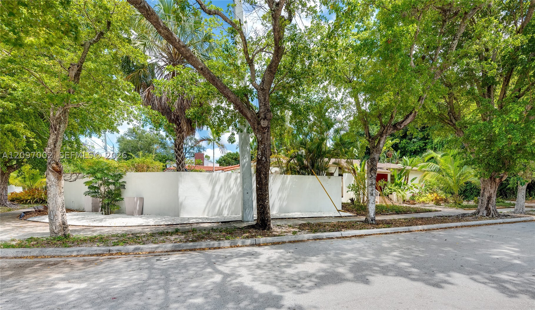 2920 SW 1st Ave, Miami FL 33129