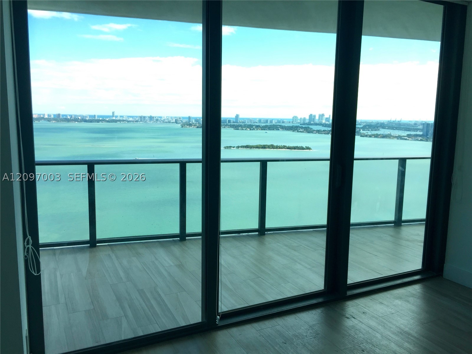 460 NE 28th St #3104, Miami FL 33137