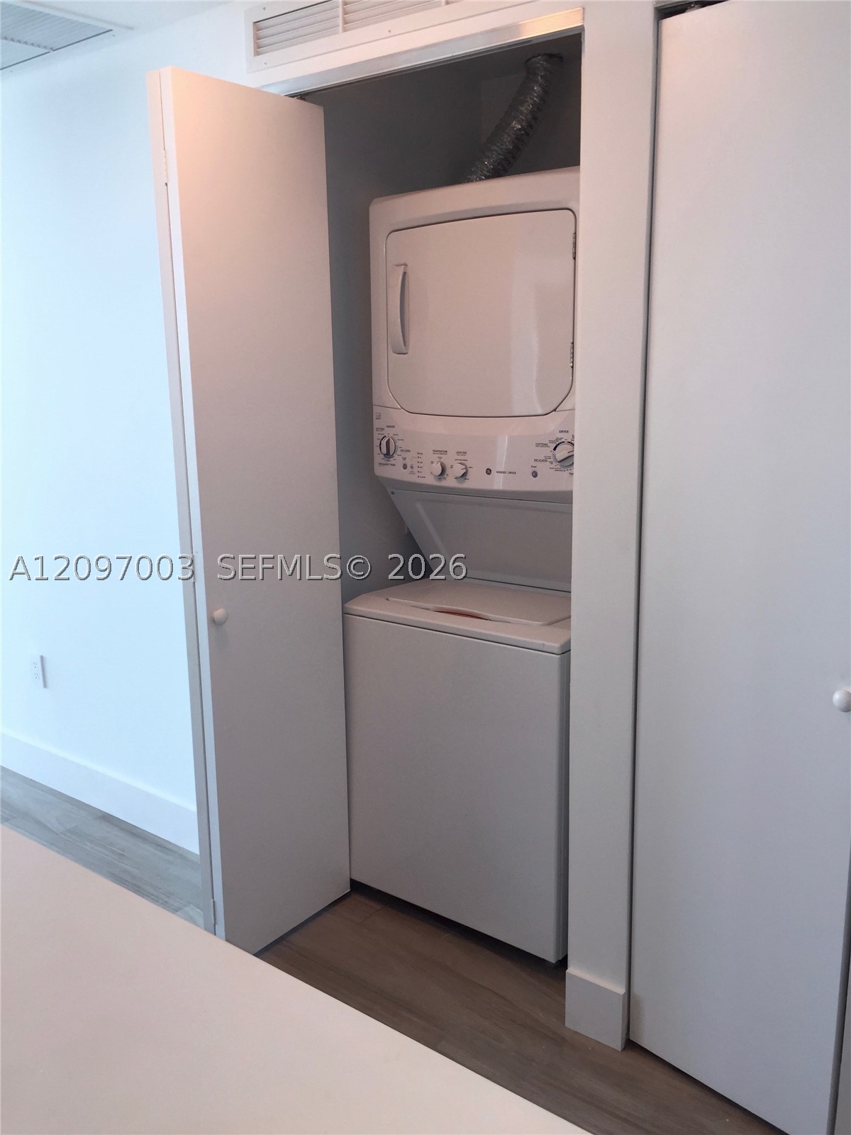 460 NE 28th St #3104, Miami FL 33137