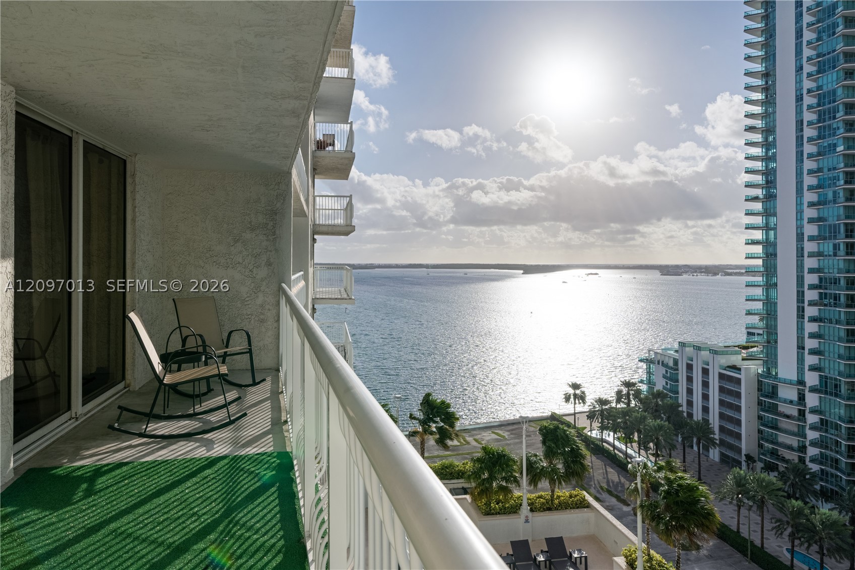 1200 Brickell Bay Dr #1705, Miami FL 33131
