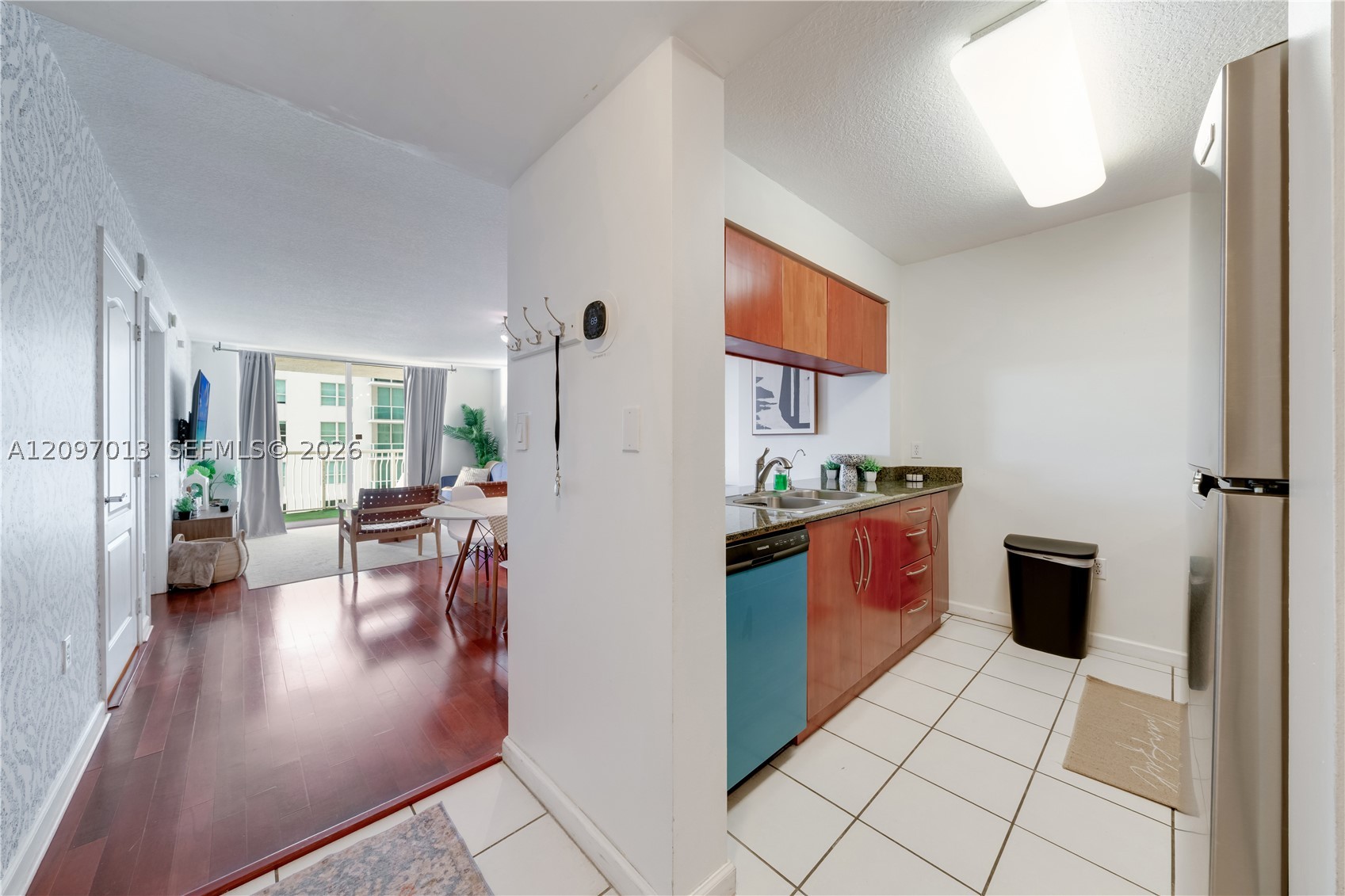 1200 Brickell Bay Dr #1705, Miami FL 33131