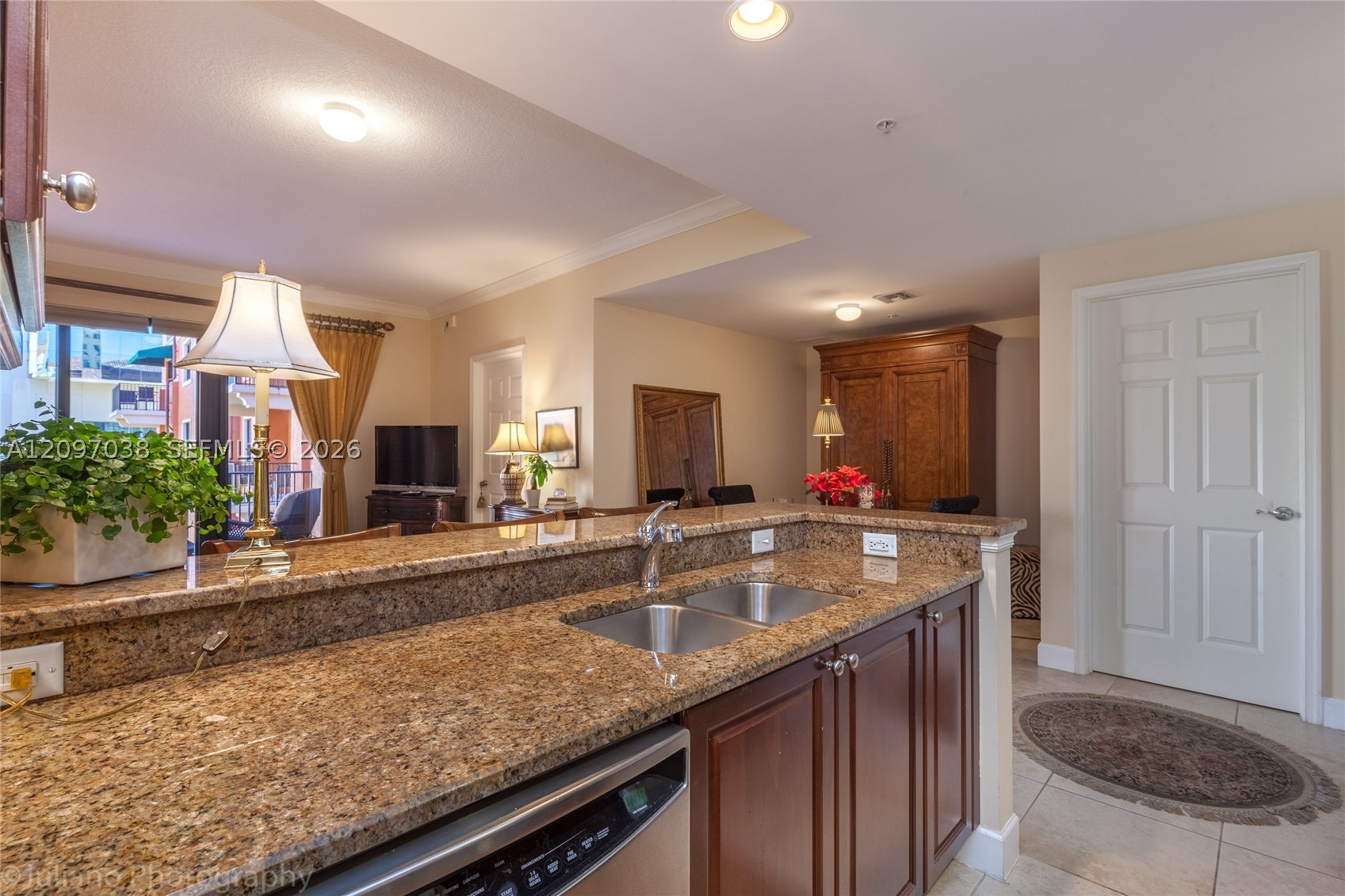 100 Andalusia Ave #609, Coral Gables FL 33134