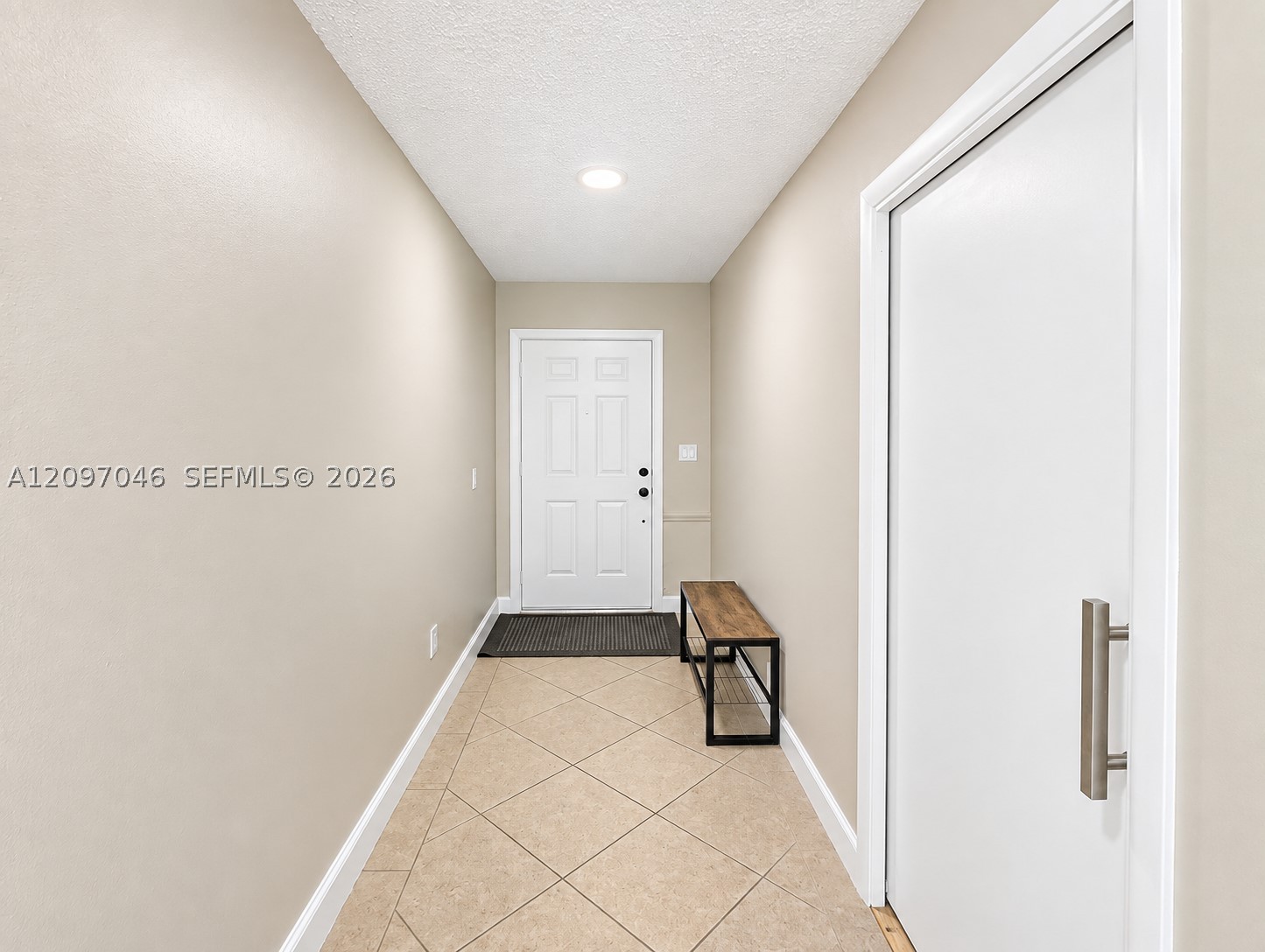 8521 NW 25th St, Sunrise FL 33322