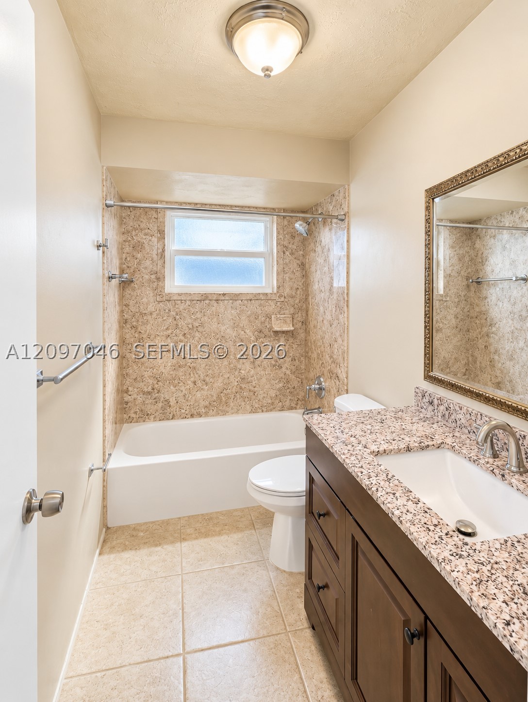 8521 NW 25th St, Sunrise FL 33322