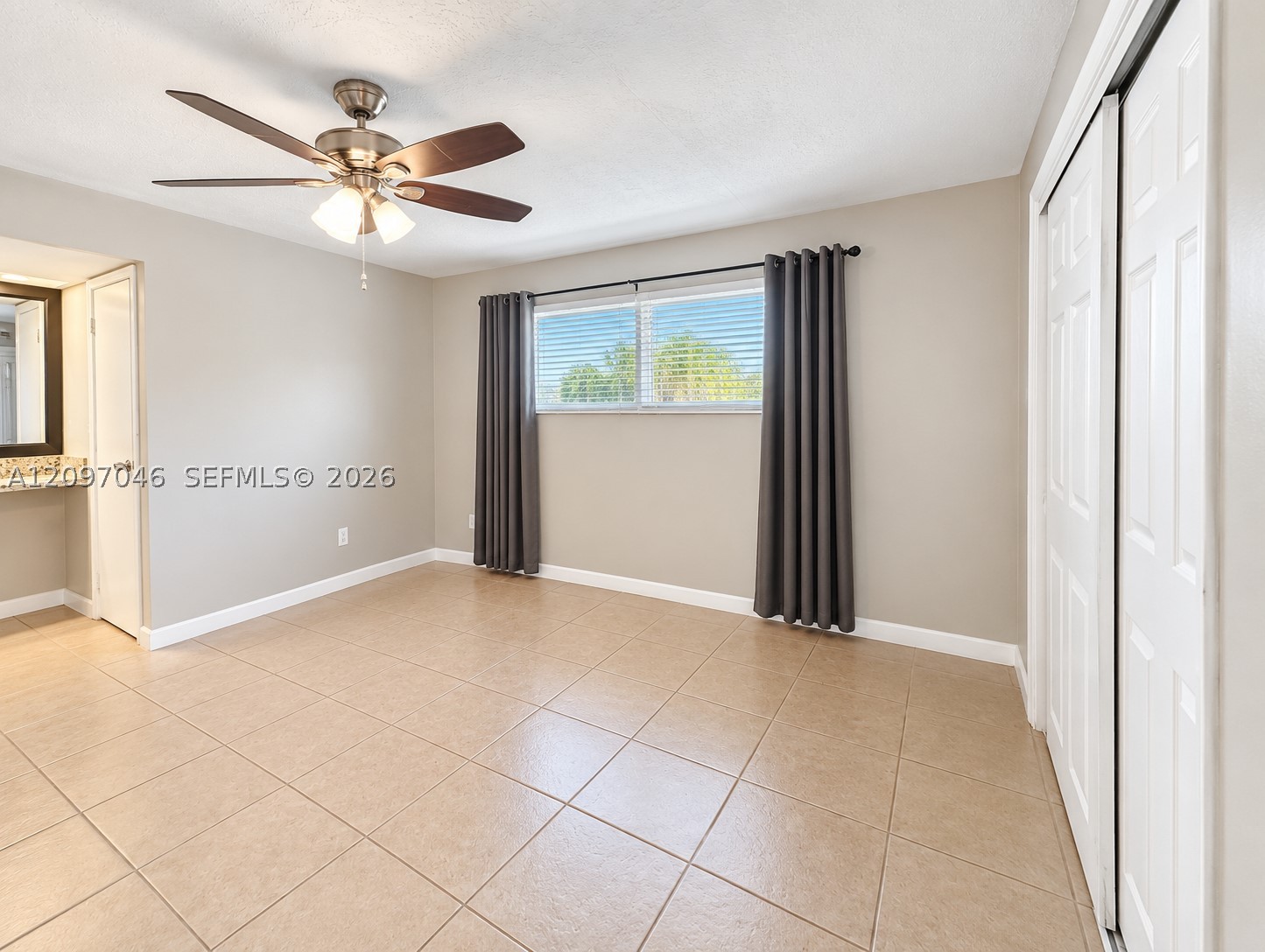 8521 NW 25th St, Sunrise FL 33322