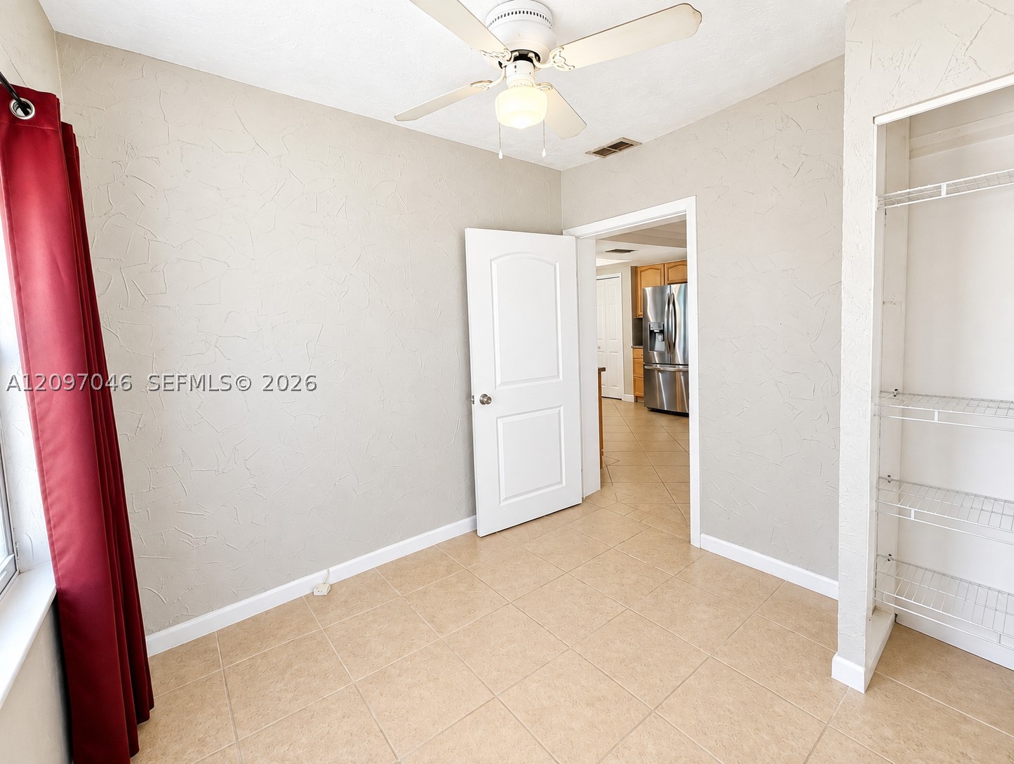 8521 NW 25th St, Sunrise FL 33322