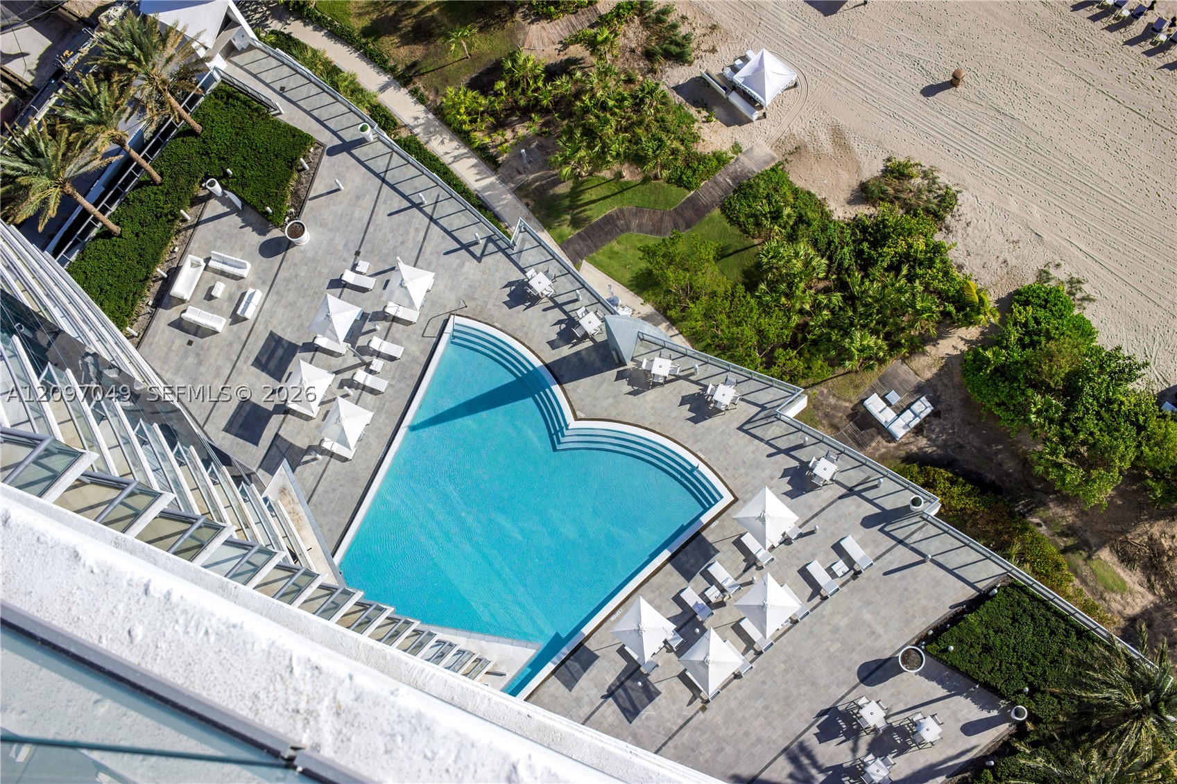 17121 Collins Ave #4203, Sunny Isles Beach FL 33160