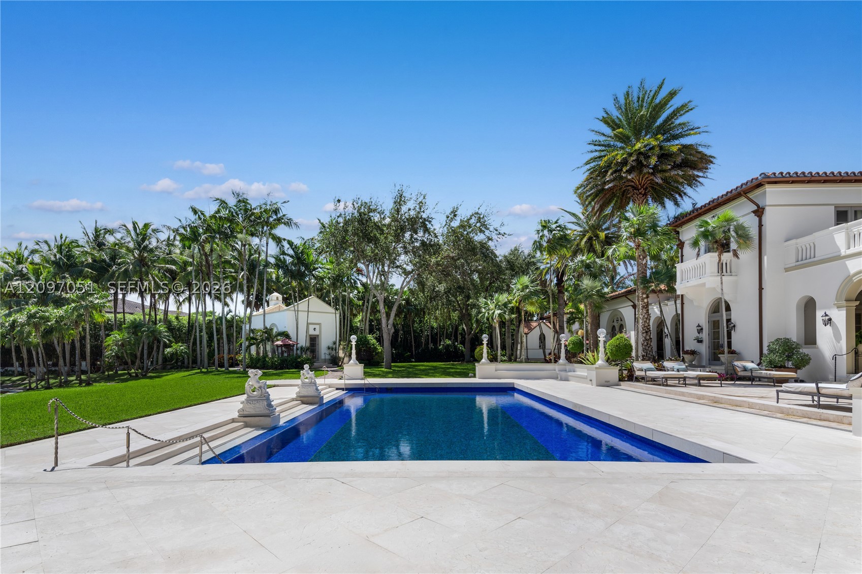 8901 Arvida Ln, Coral Gables FL 33156