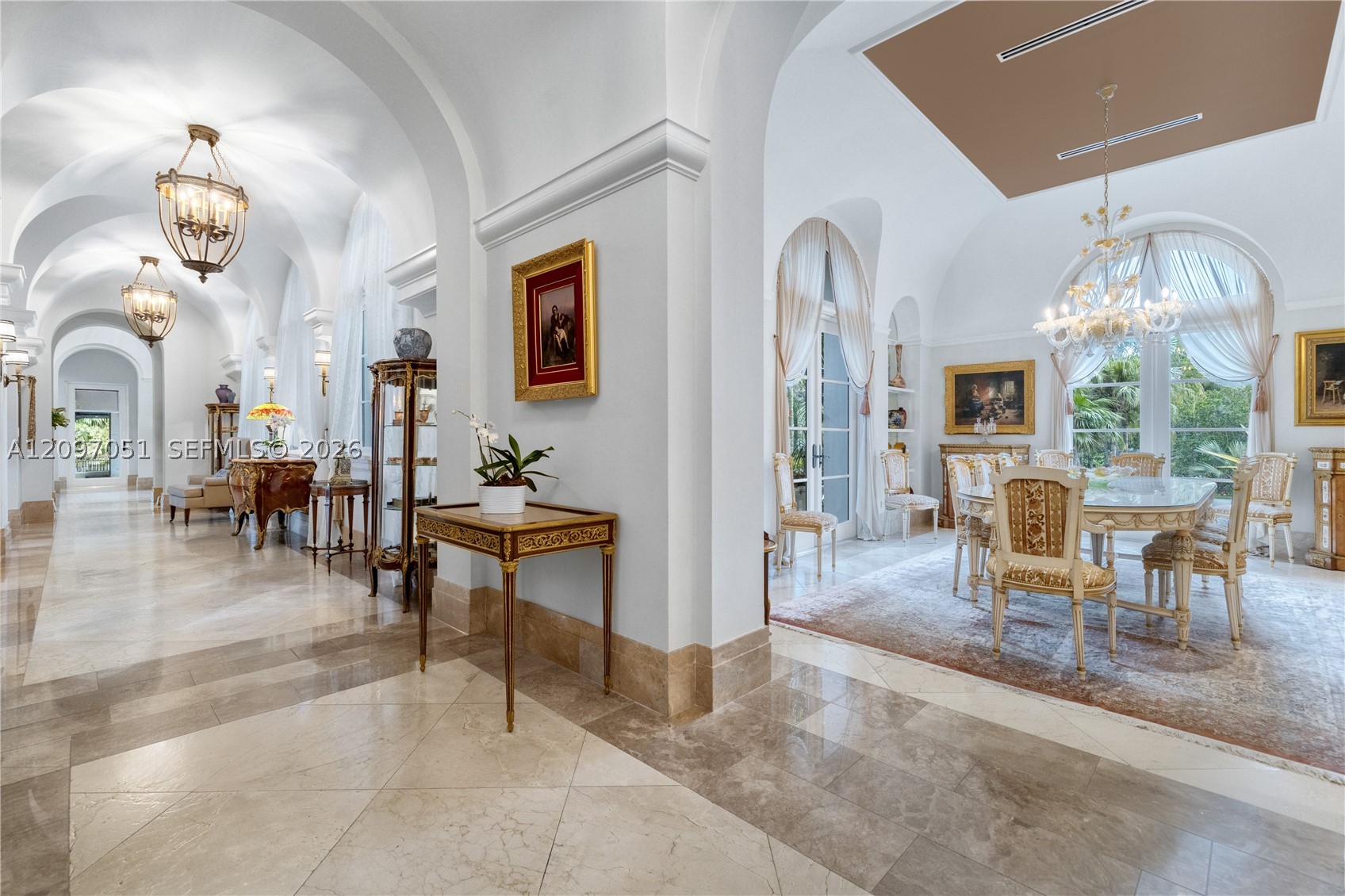 8901 Arvida Ln, Coral Gables FL 33156