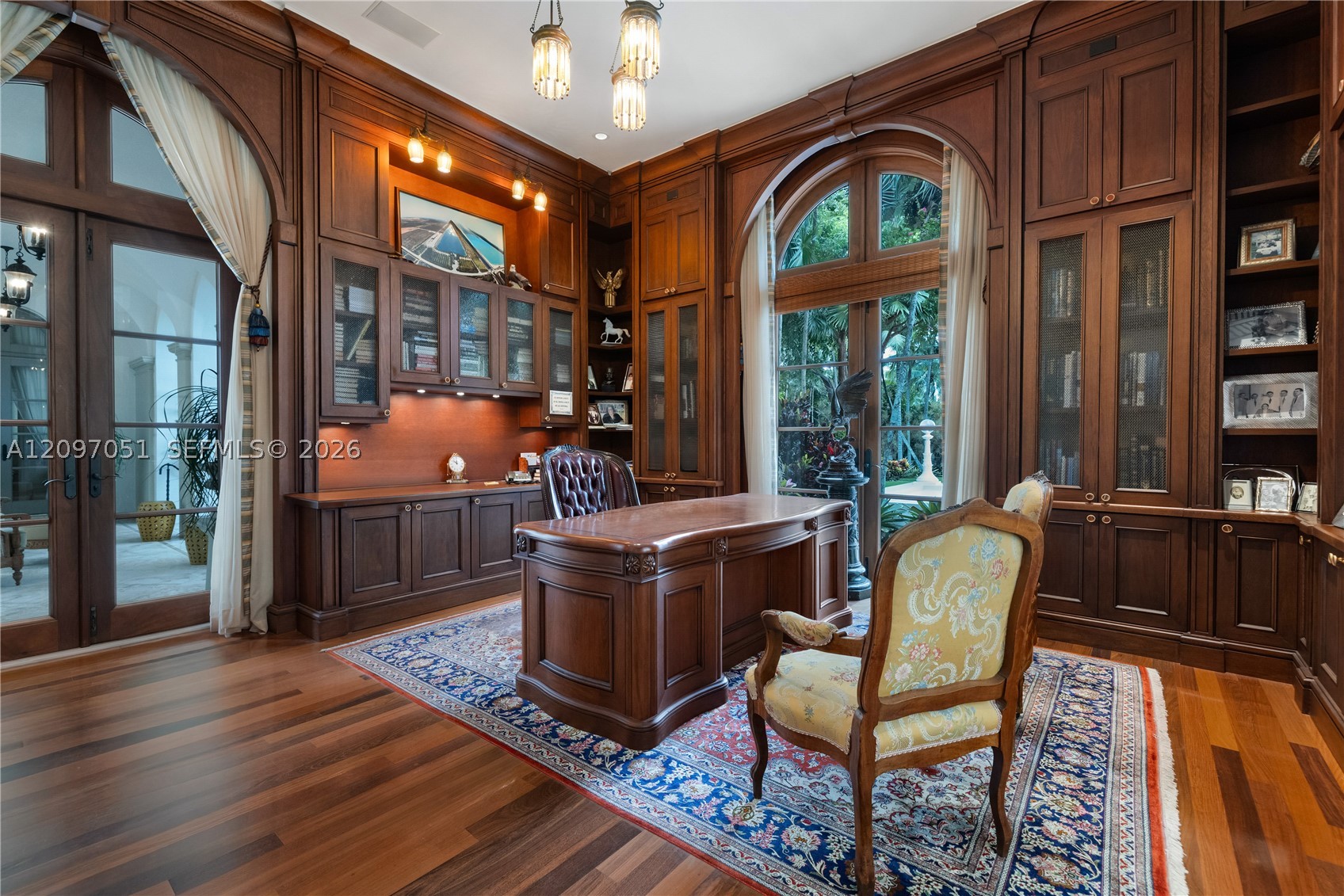 8901 Arvida Ln, Coral Gables FL 33156