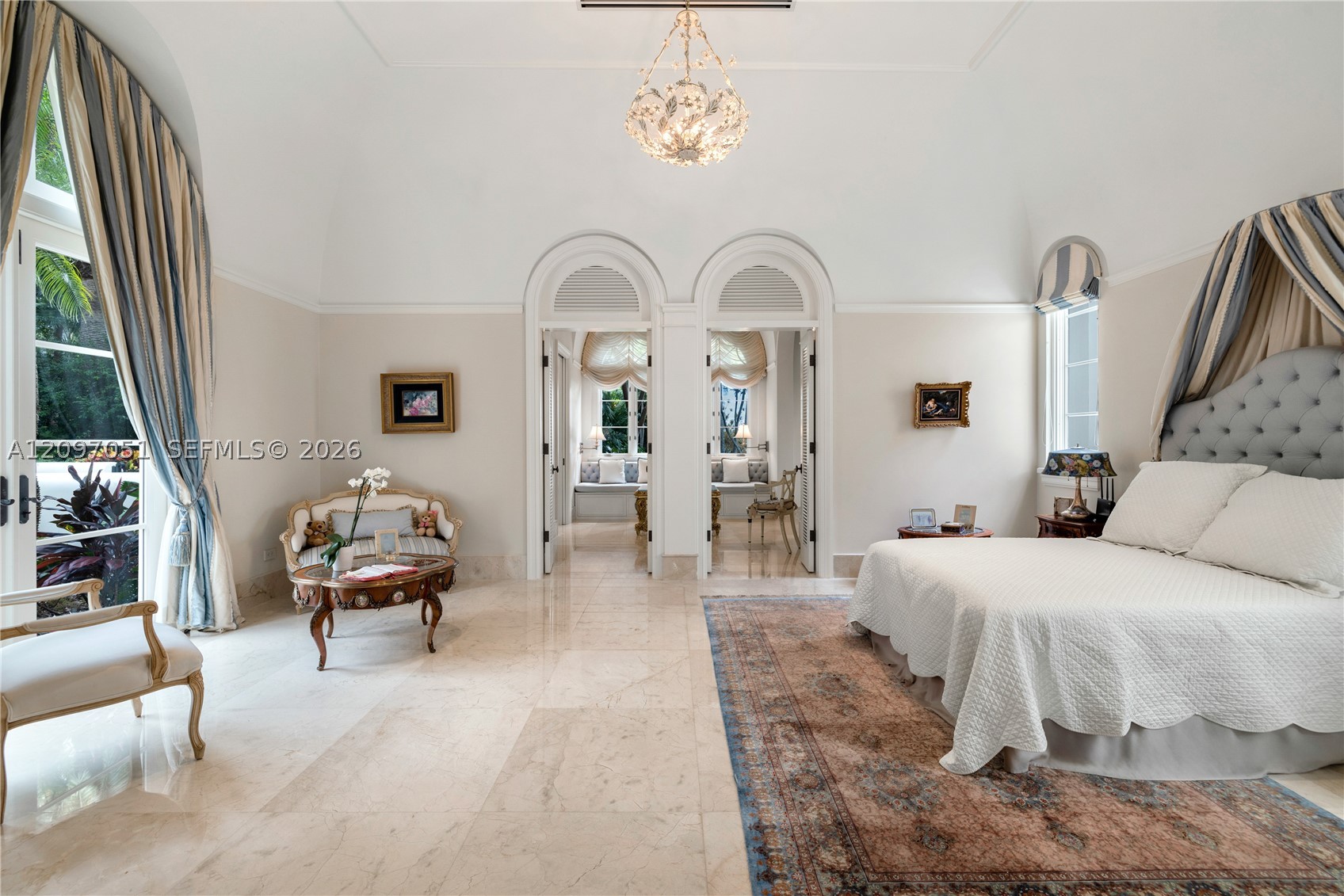 8901 Arvida Ln, Coral Gables FL 33156