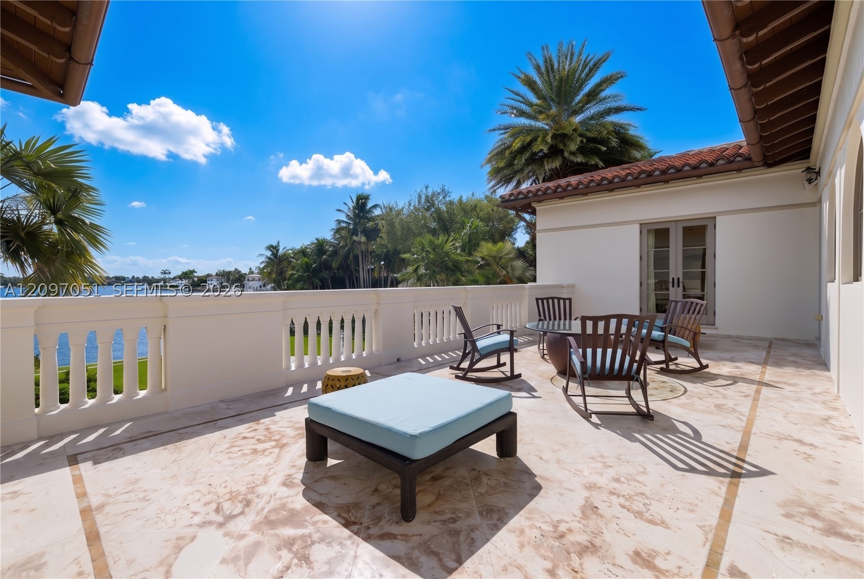 8901 Arvida Ln, Coral Gables FL 33156