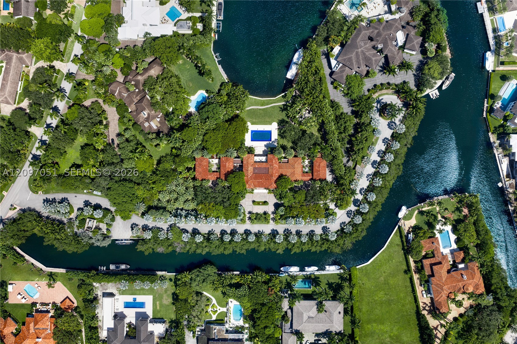 8901 Arvida Ln, Coral Gables FL 33156