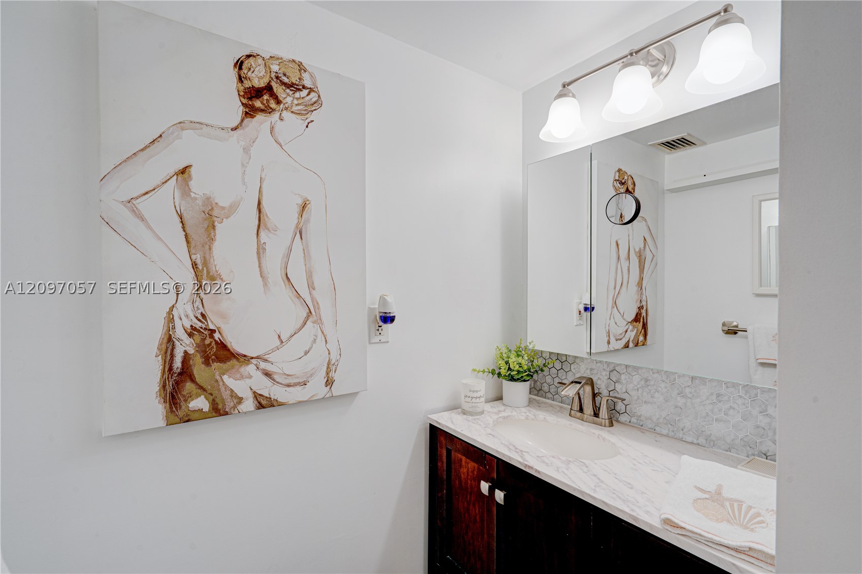3750 NE 170th St #303, North Miami Beach FL 33160