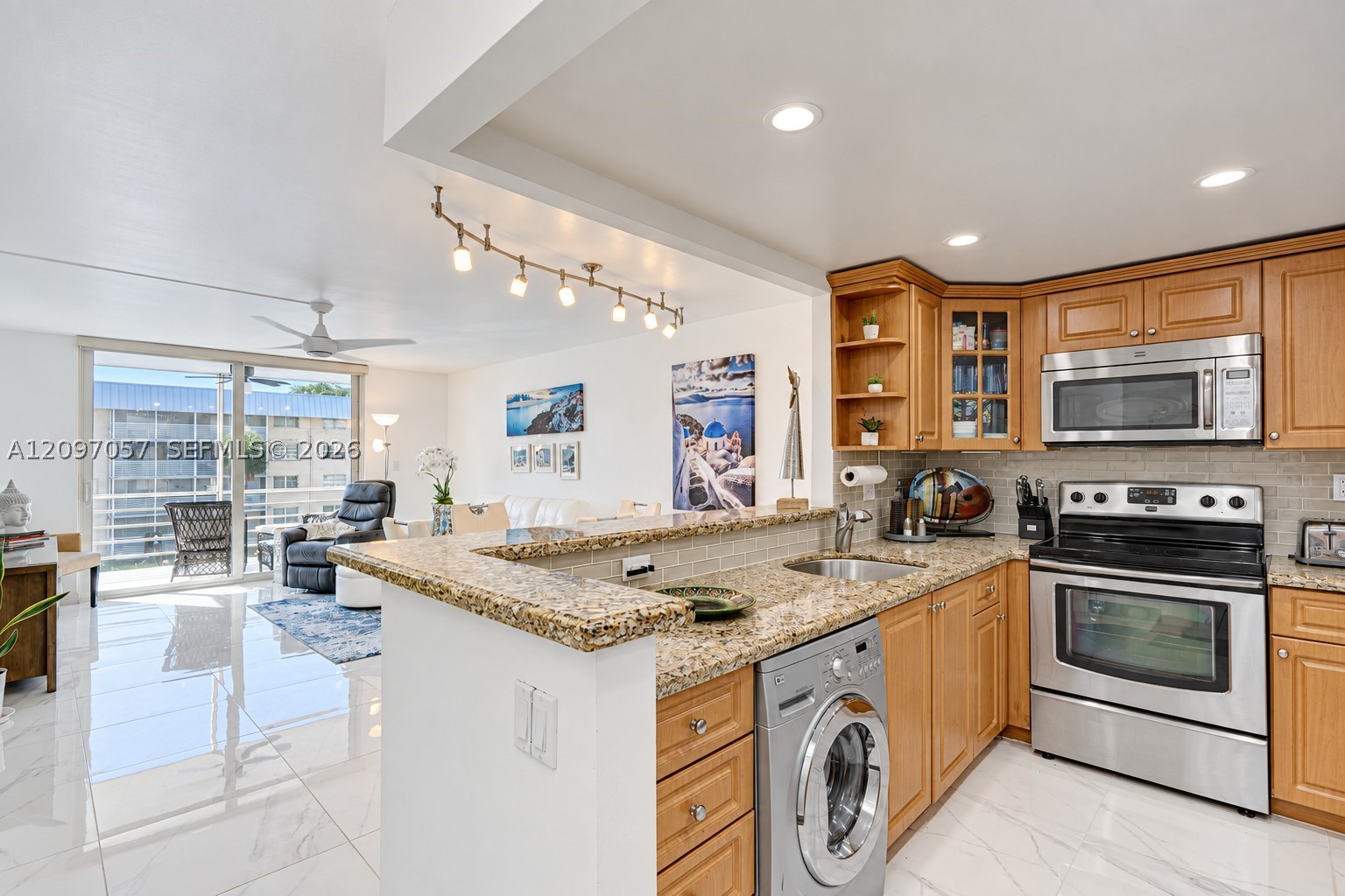 3750 NE 170th St #303, North Miami Beach FL 33160