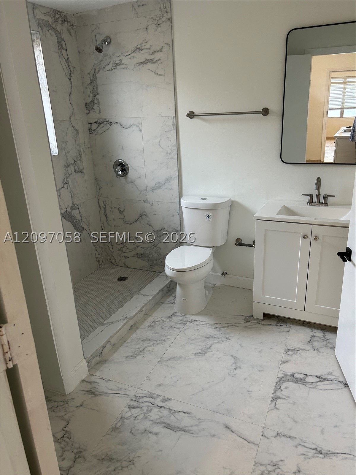 3500 NW 16th St, Miami FL 33125
