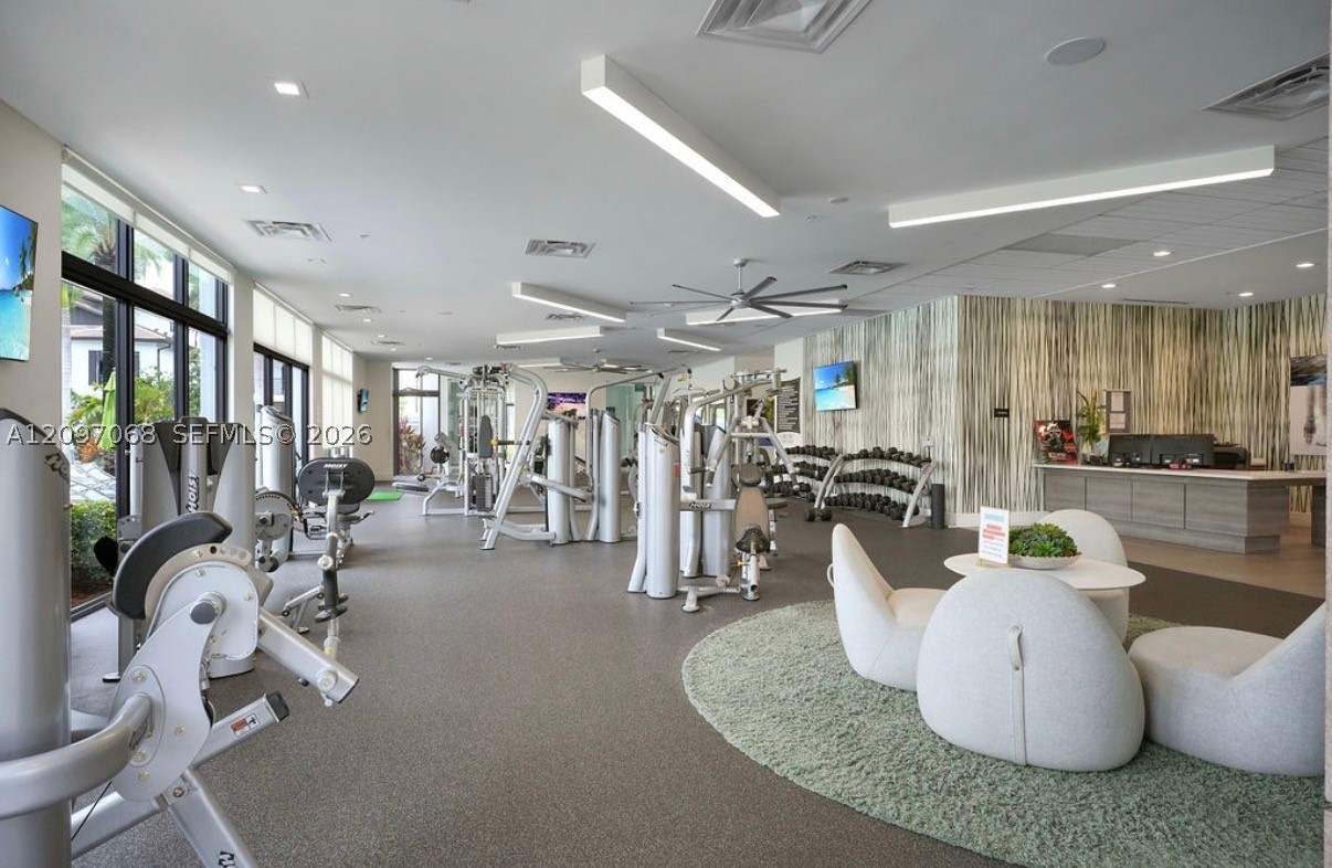 8167 NW 41st St #E-208, Doral FL 33166