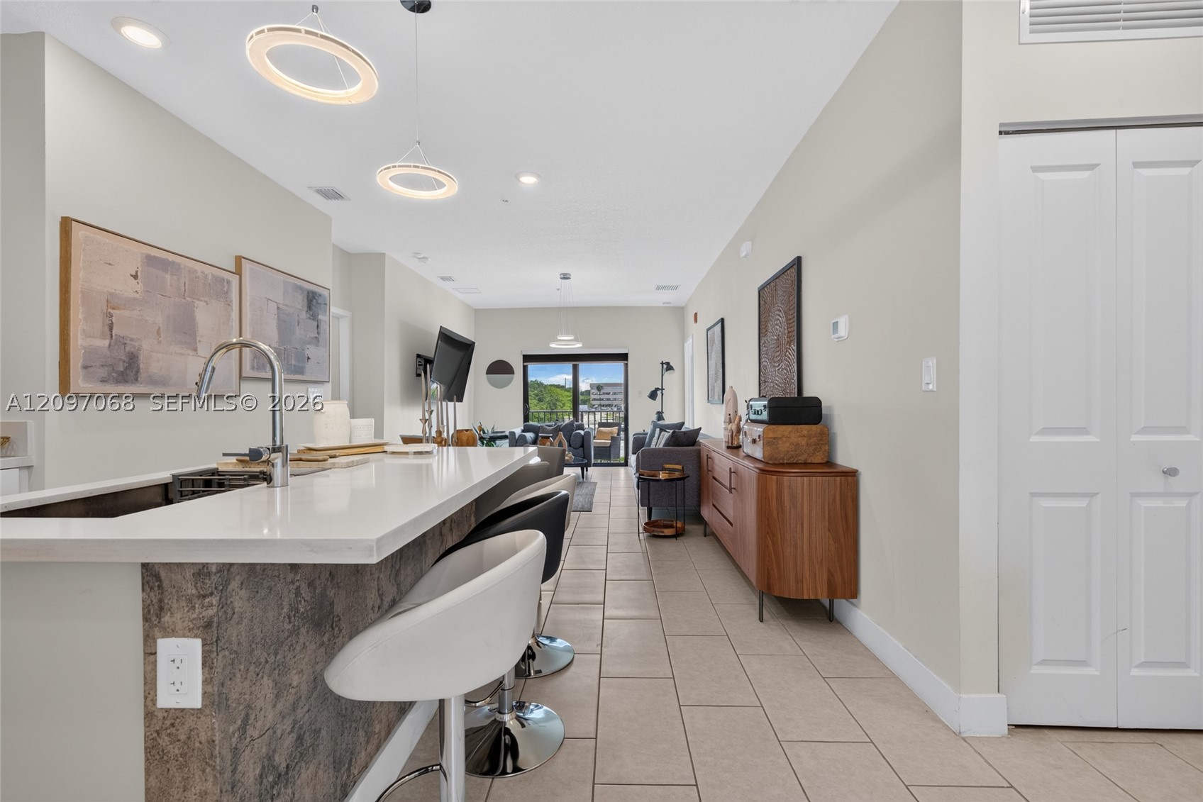8167 NW 41st St #E-208, Doral FL 33166