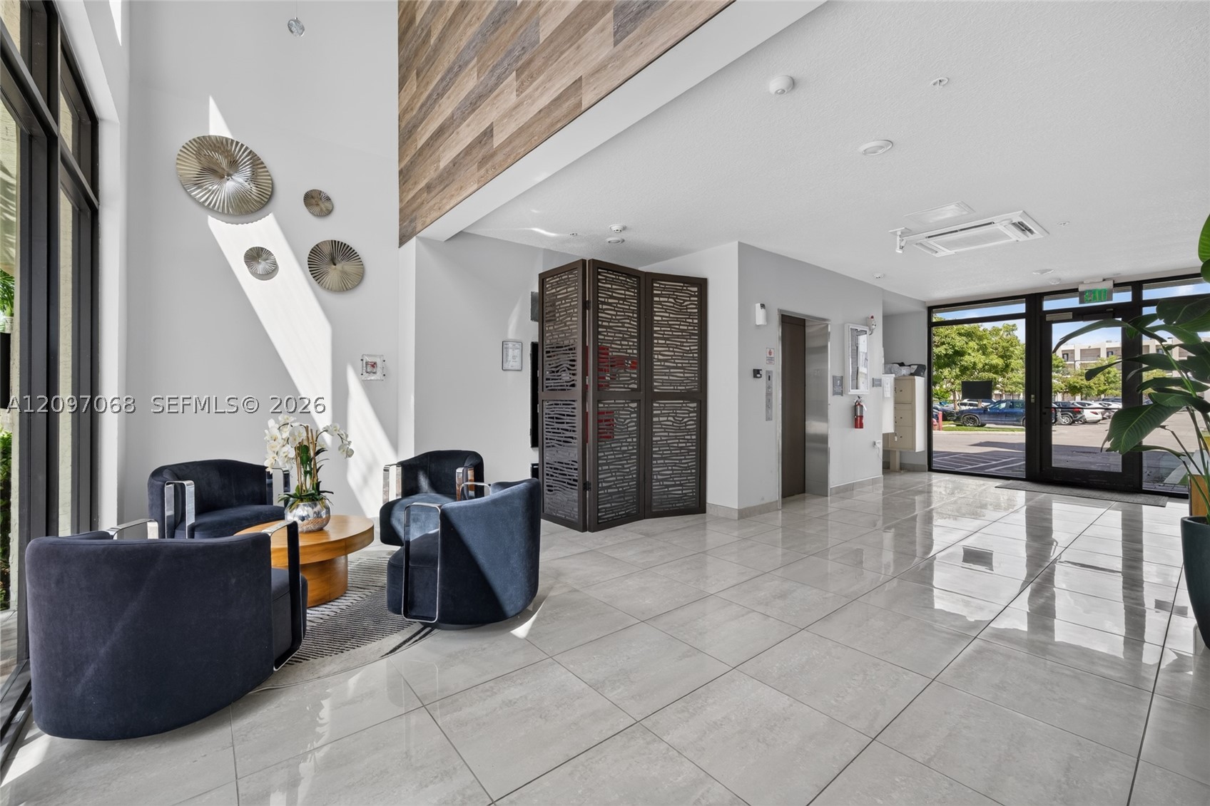 8167 NW 41st St #E-208, Doral FL 33166