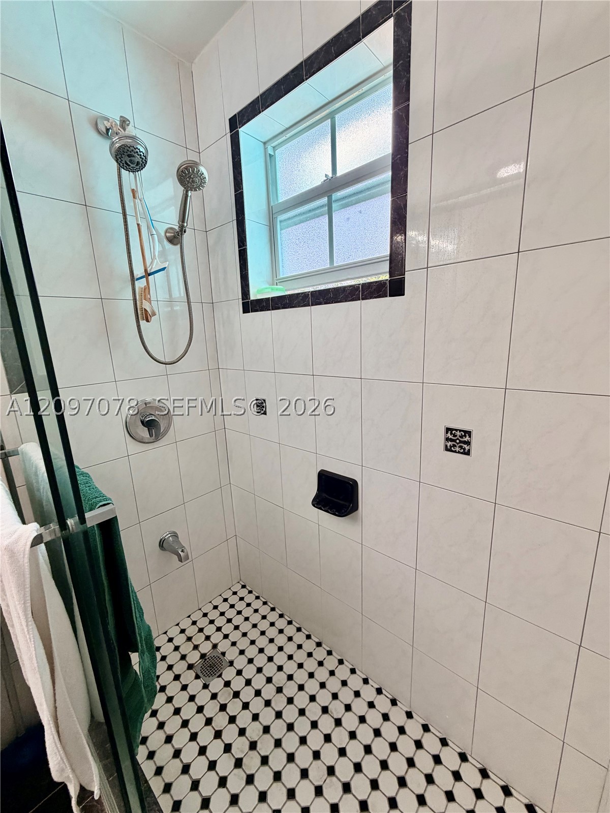 4450 SW 2nd St, Miami FL 33134