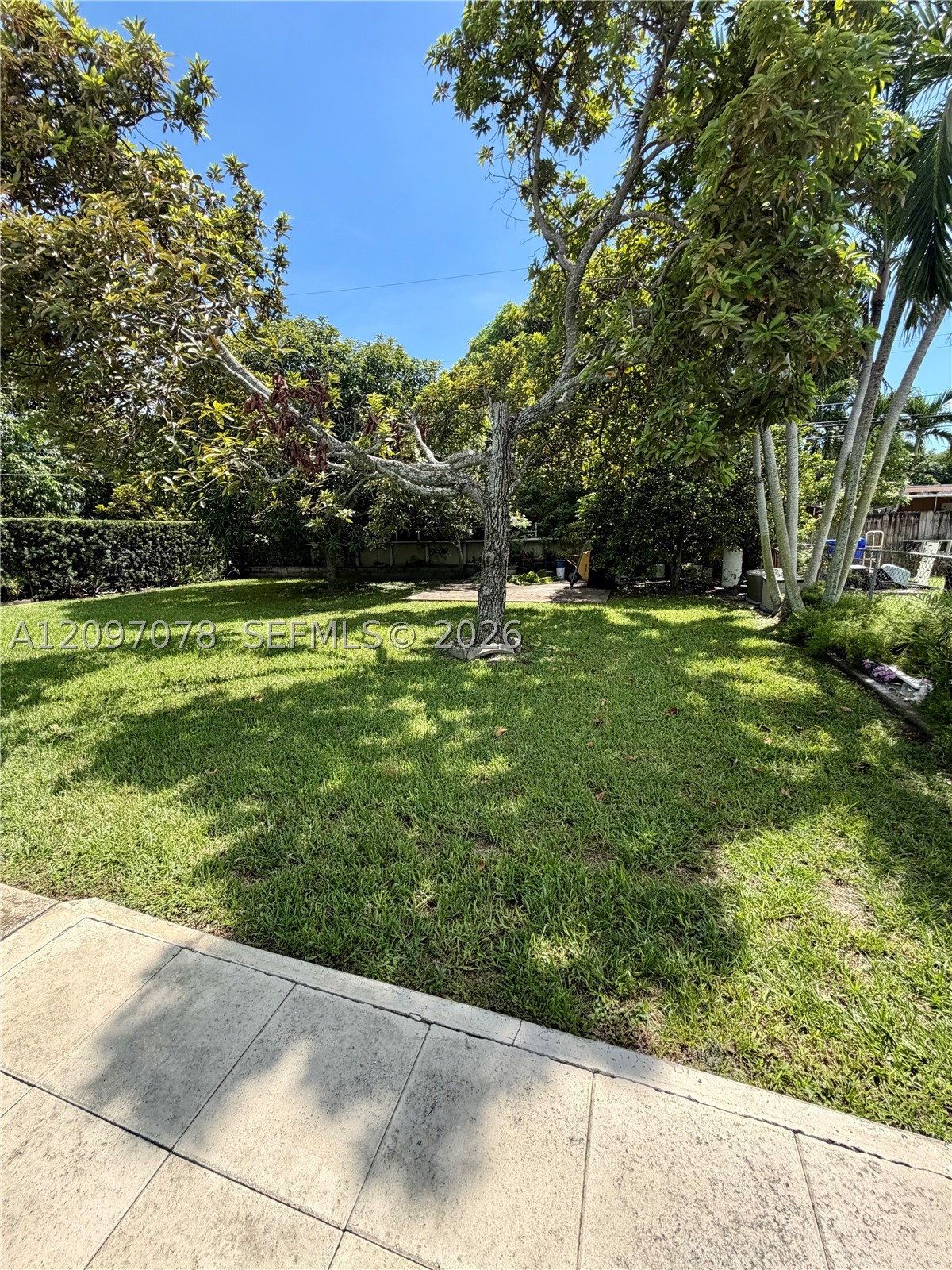 4450 SW 2nd St, Miami FL 33134
