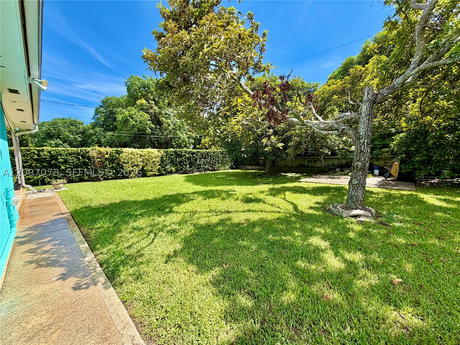 4450 SW 2nd St, Miami FL 33134