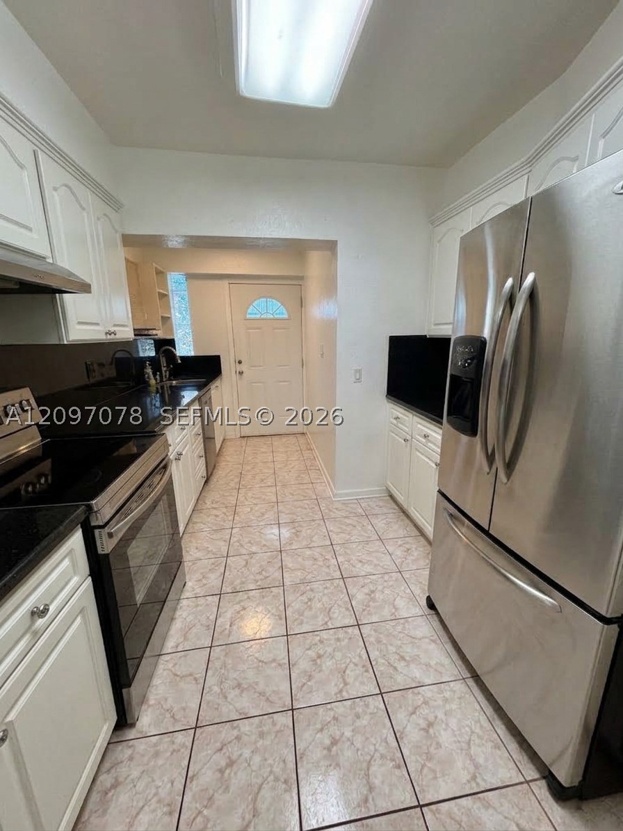 4450 SW 2nd St, Miami FL 33134