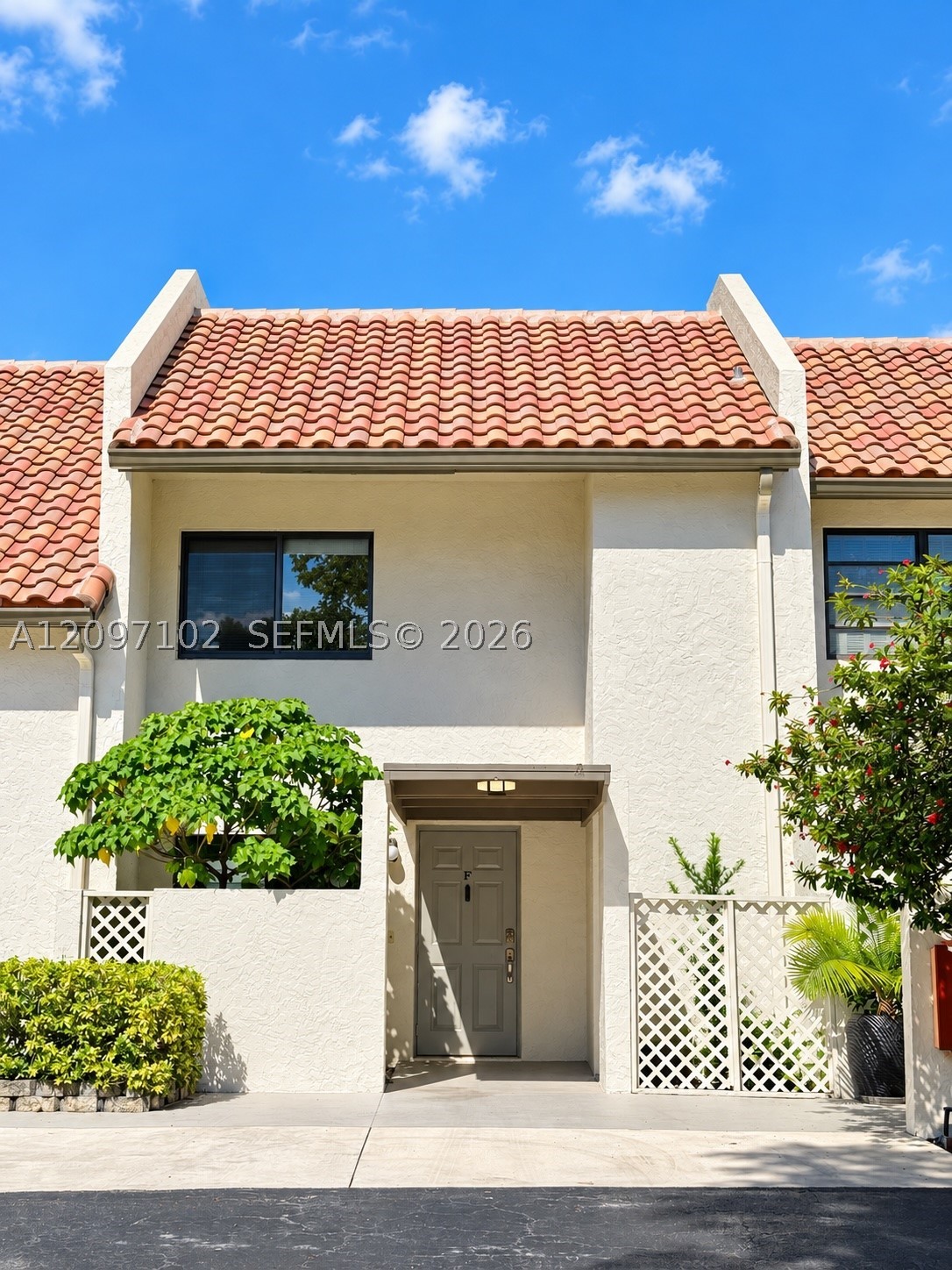 21729 Juego Cir #1F, Boca Raton FL 33433