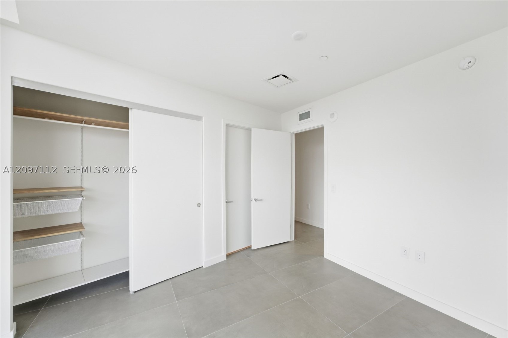 1400 Biscayne Blvd #1407, Miami FL 33132