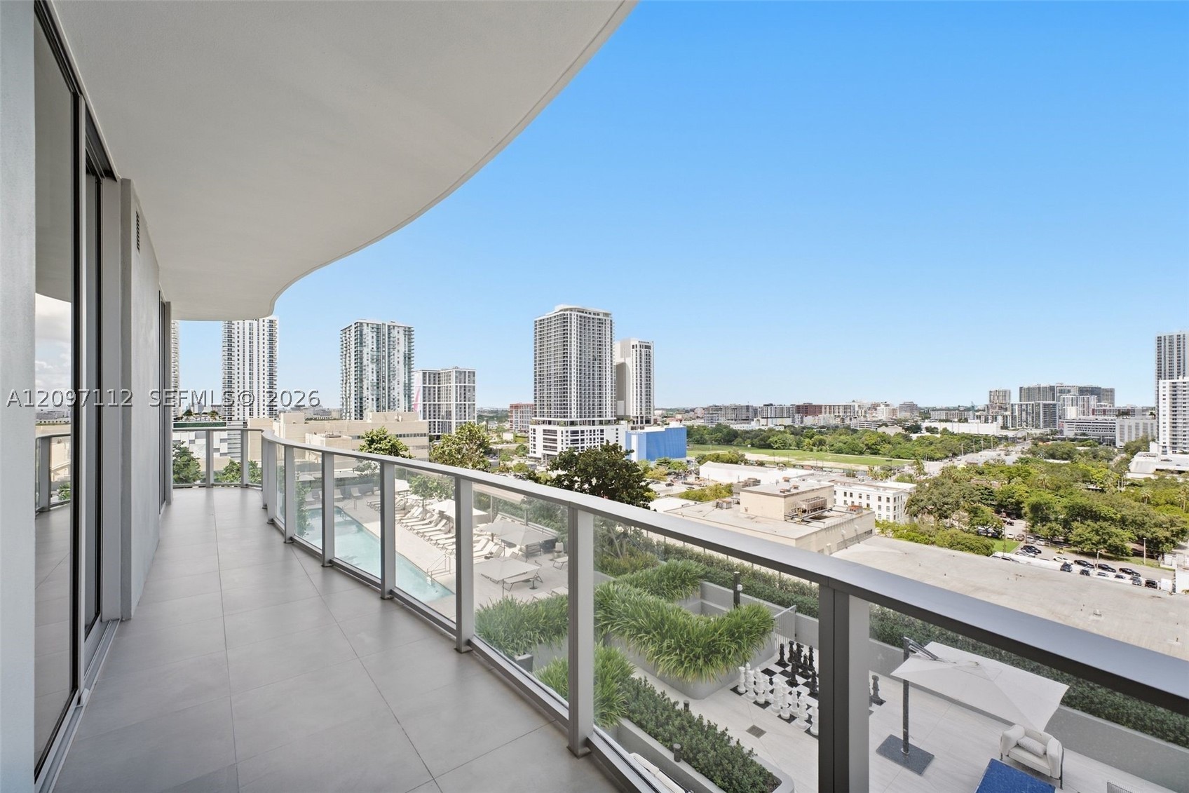 1400 Biscayne Blvd #1407, Miami FL 33132