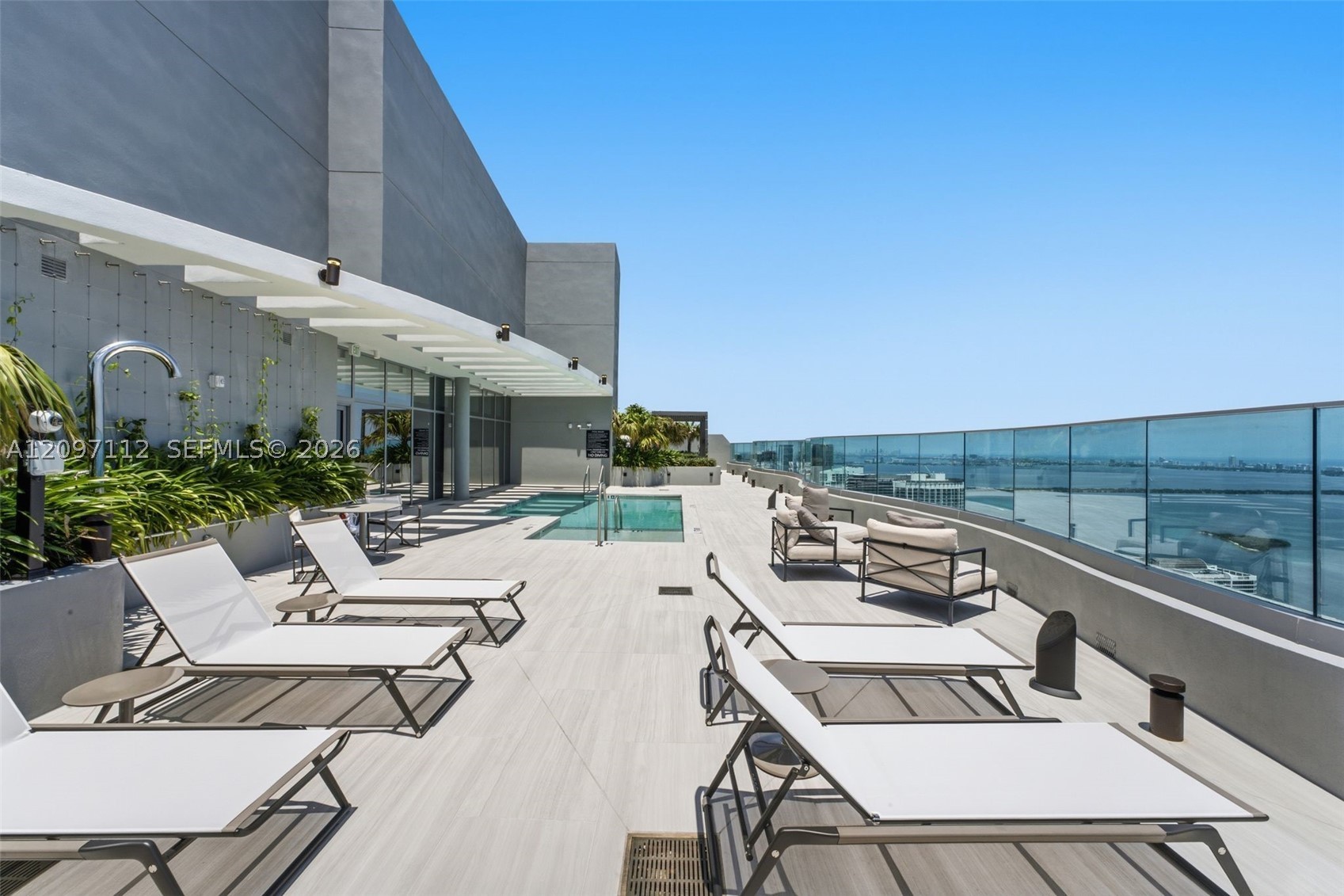1400 Biscayne Blvd #1407, Miami FL 33132
