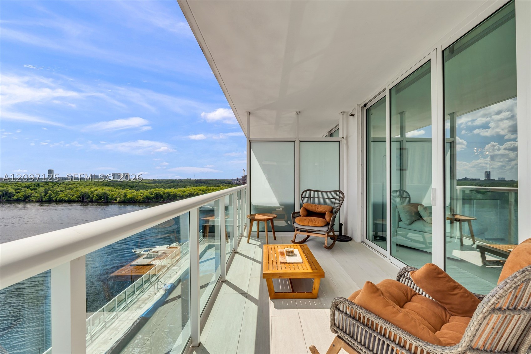 400 Sunny Isles Blvd #916, Sunny Isles Beach FL 33160