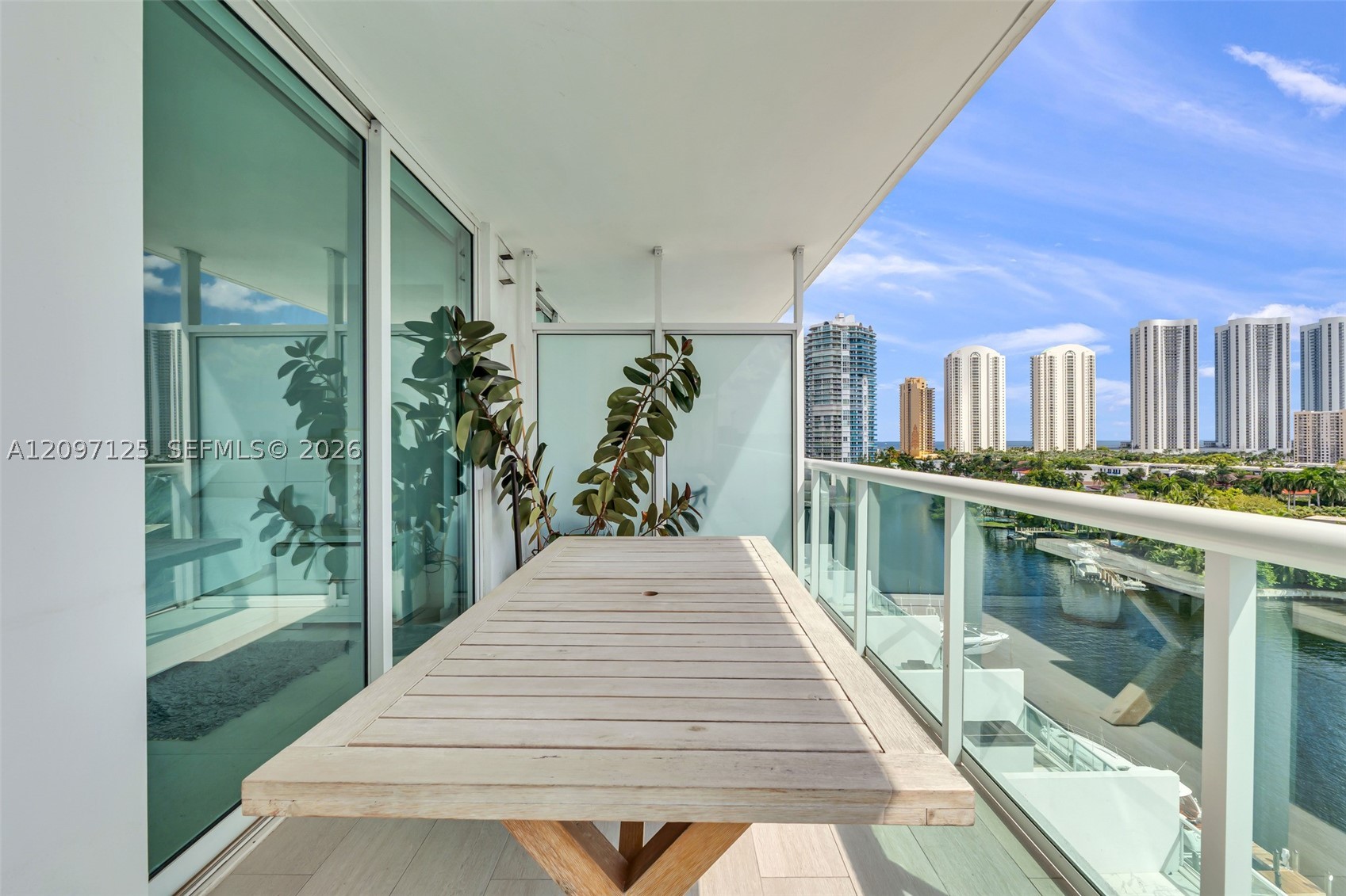 400 Sunny Isles Blvd #916, Sunny Isles Beach FL 33160