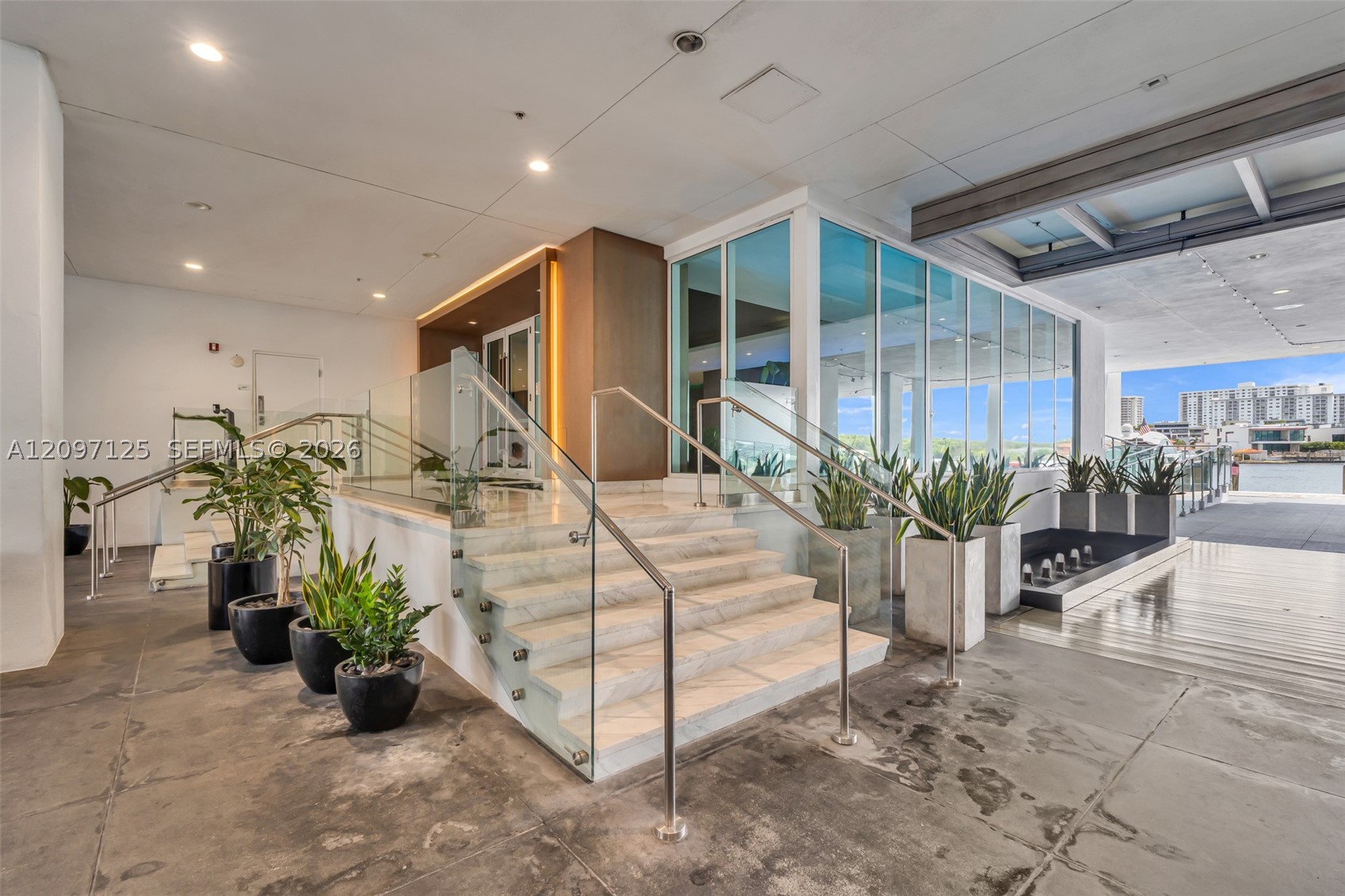 400 Sunny Isles Blvd #916, Sunny Isles Beach FL 33160