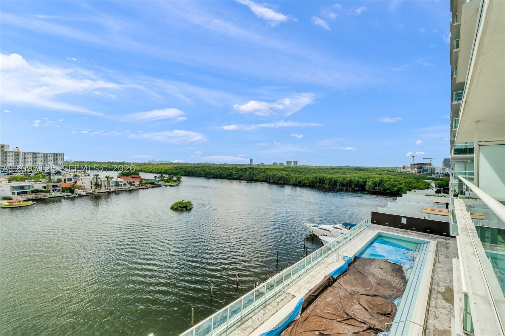 400 Sunny Isles Blvd #916, Sunny Isles Beach FL 33160