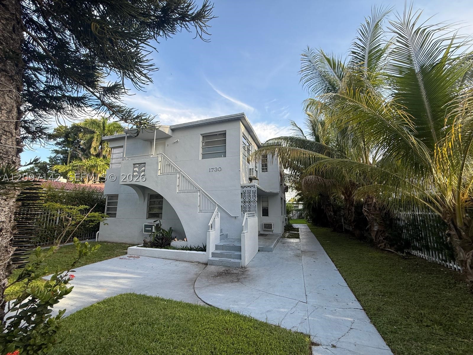 1730 Marseille Dr #4, Miami Beach FL 33141