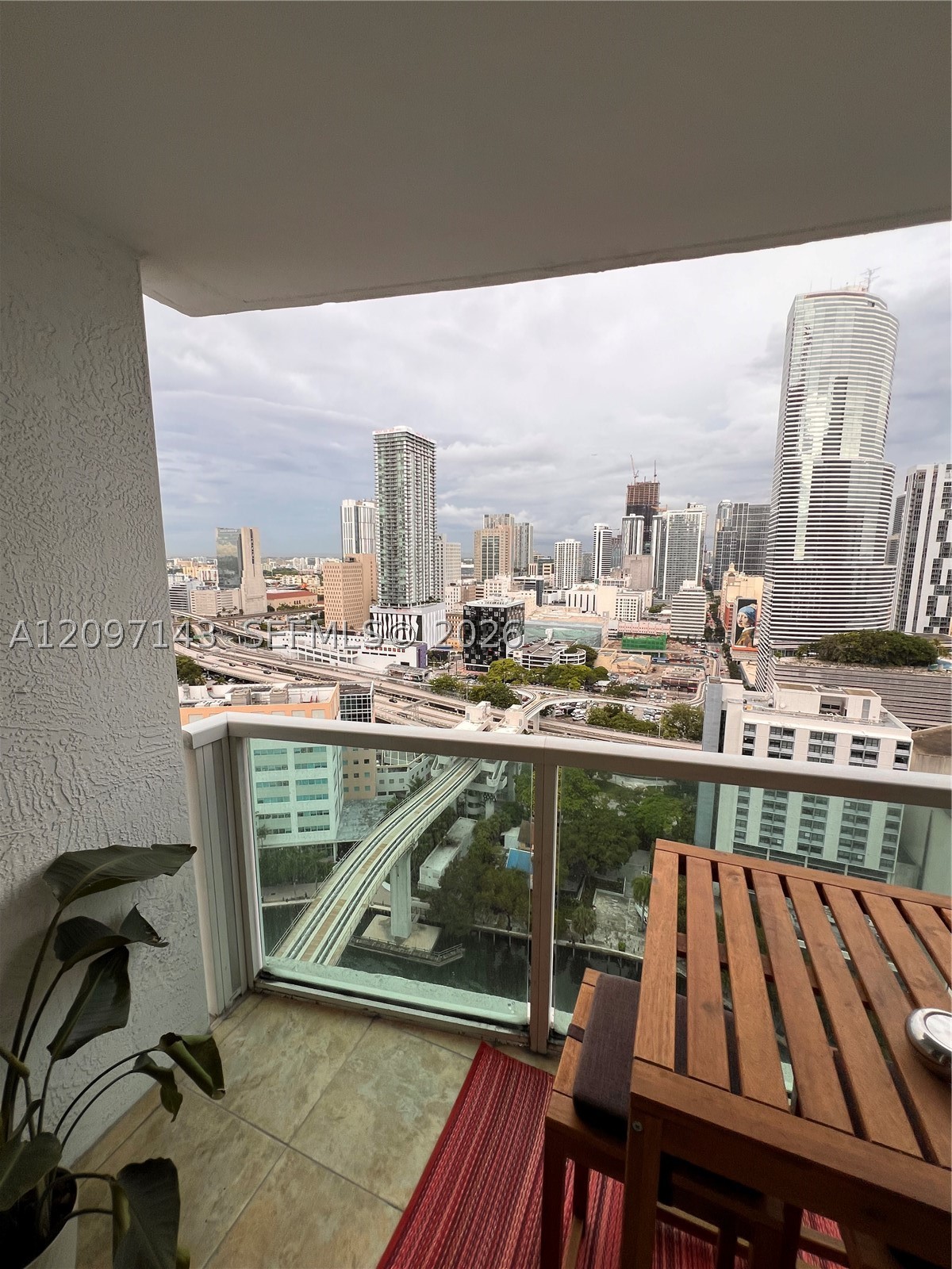 31 SE 5th Street #2801, Miami FL 33131