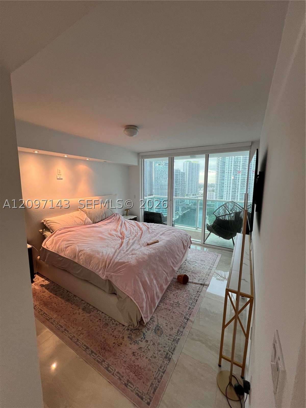 31 SE 5th Street #2801, Miami FL 33131
