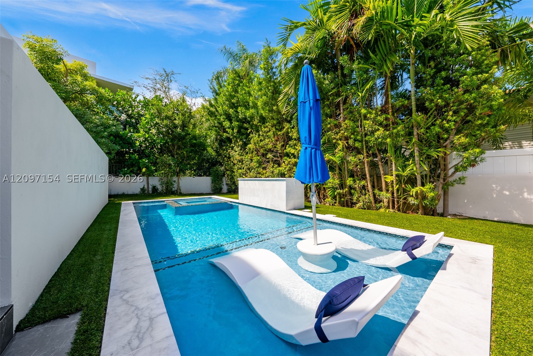4364 Alton Rd, Miami Beach FL 33140