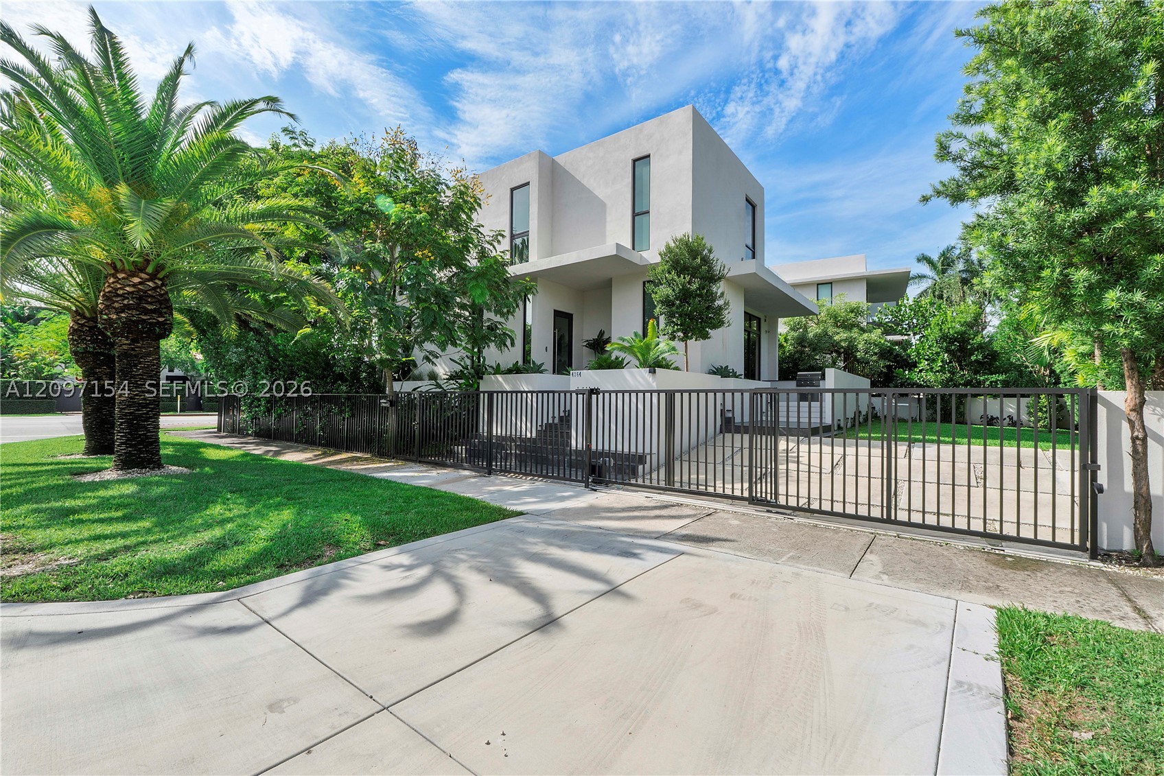 4364 Alton Rd, Miami Beach FL 33140