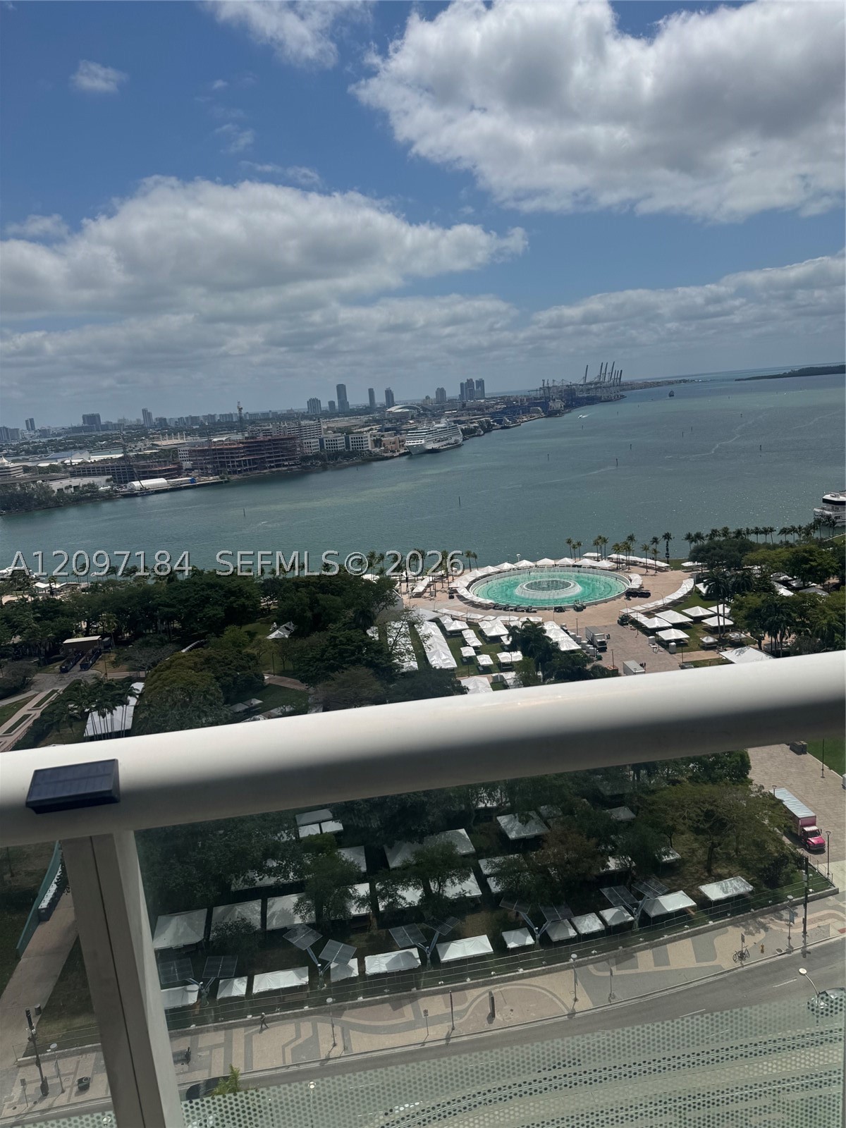 50 Biscayne Blvd #2906, Miami FL 33132