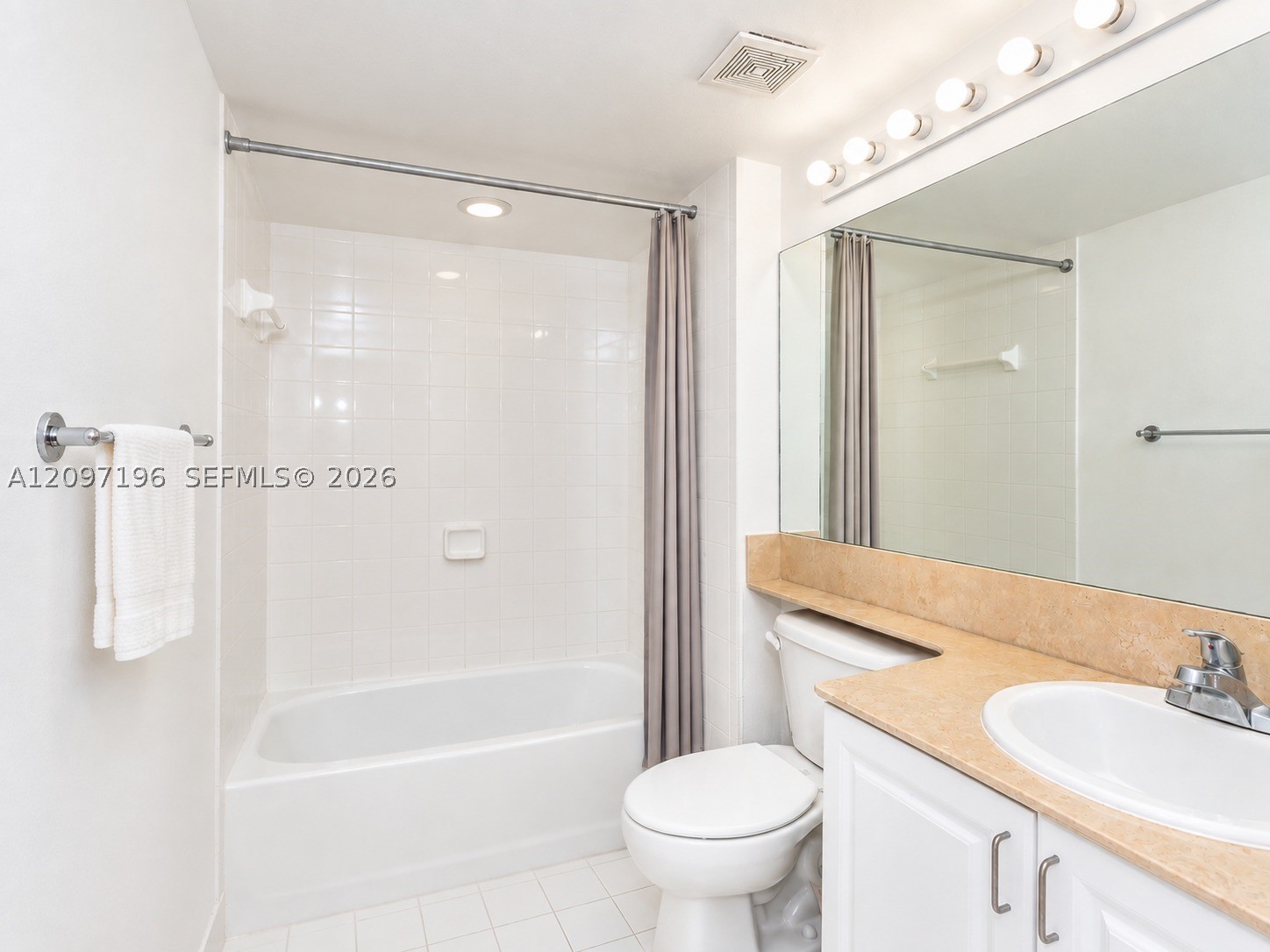 1155 Brickell Bay Dr #3403, Miami FL 33131