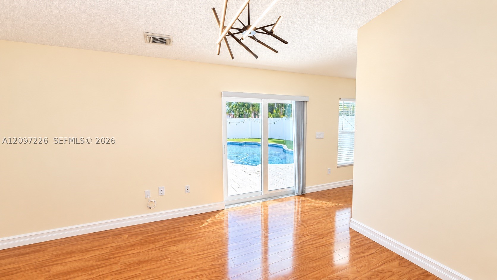 17542 NW 12th St, Pembroke Pines FL 33029