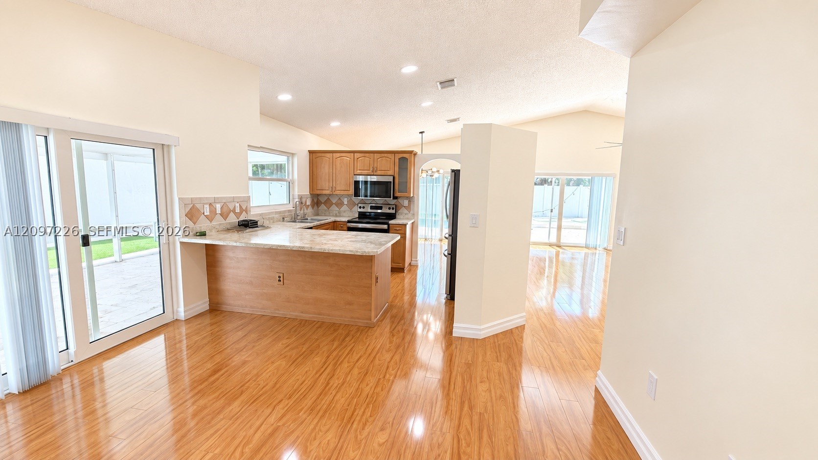 17542 NW 12th St, Pembroke Pines FL 33029