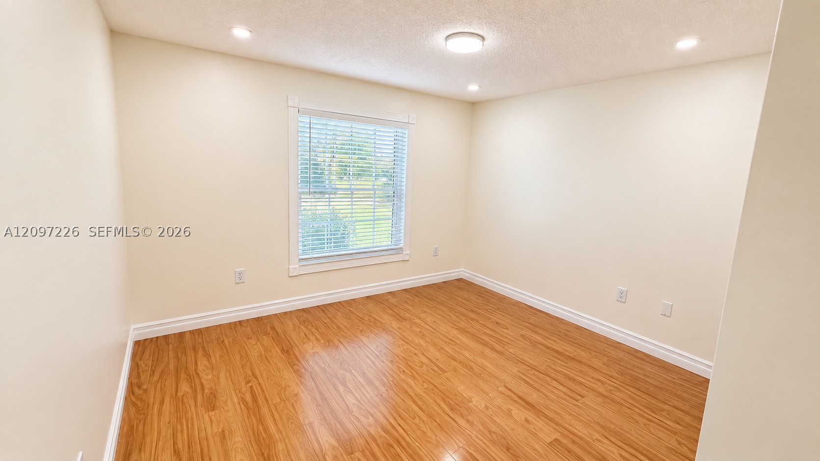 17542 NW 12th St, Pembroke Pines FL 33029