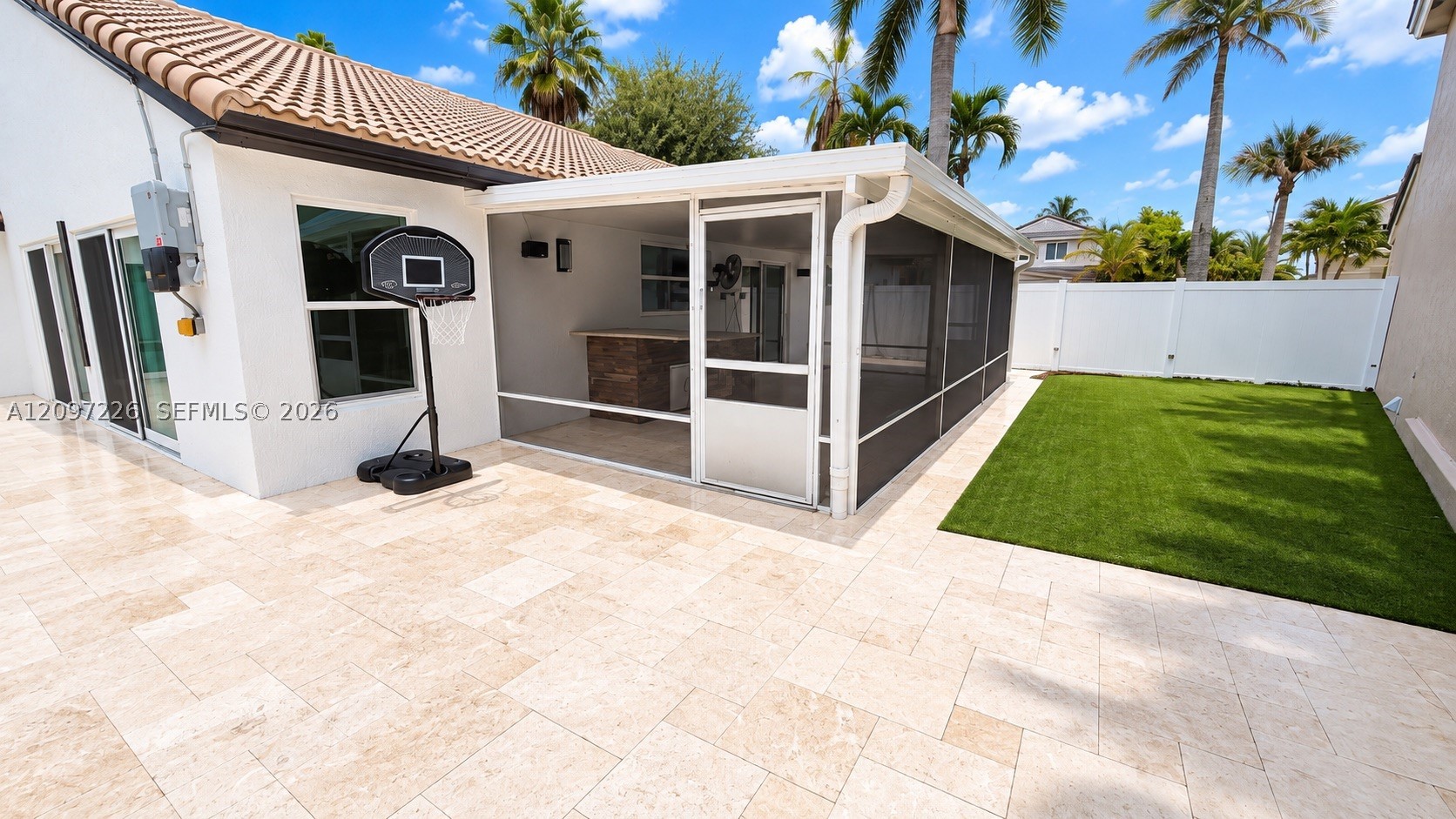 17542 NW 12th St, Pembroke Pines FL 33029