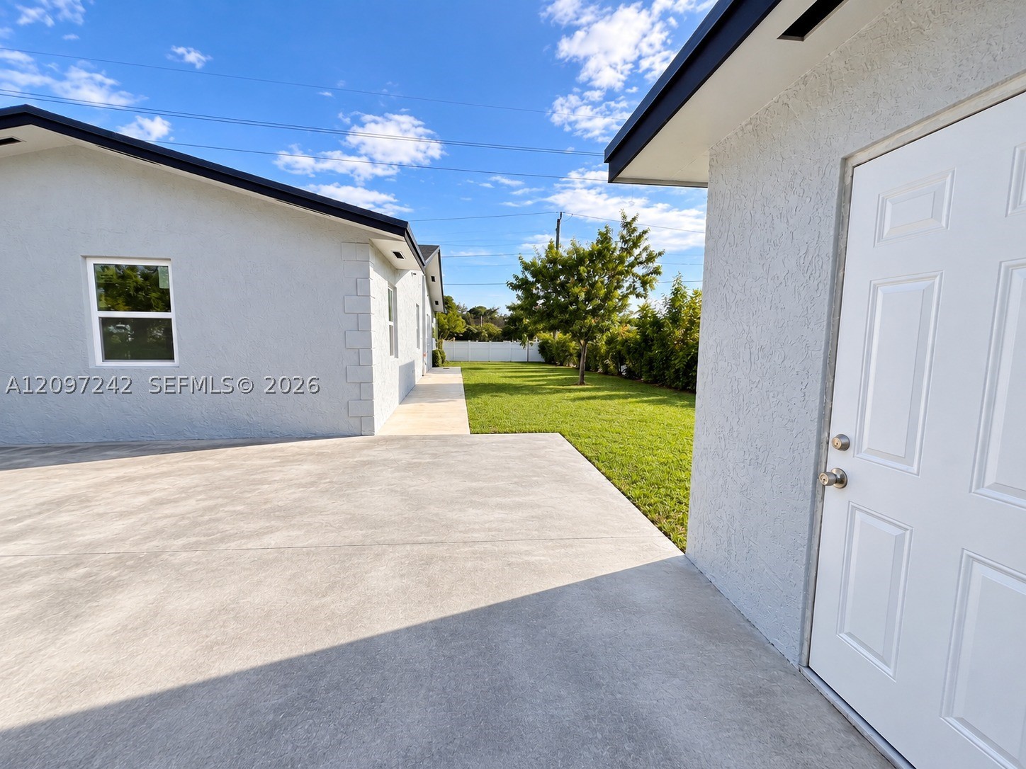 2125 NW 179th St, Miami Gardens FL 33056