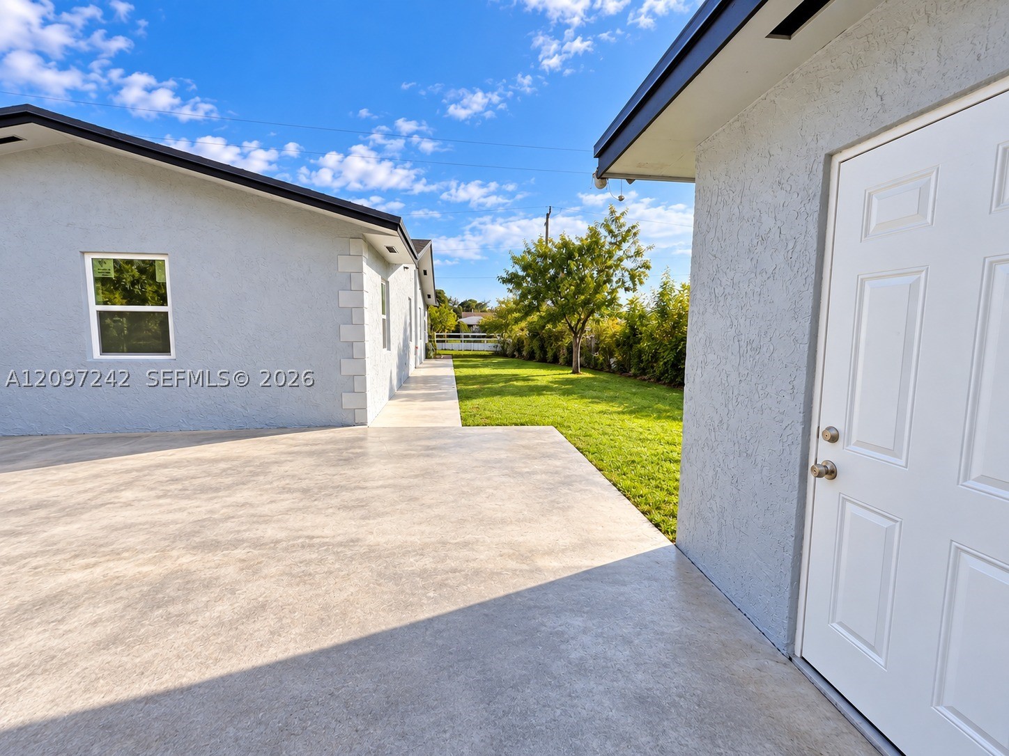 2125 NW 179th St, Miami Gardens FL 33056