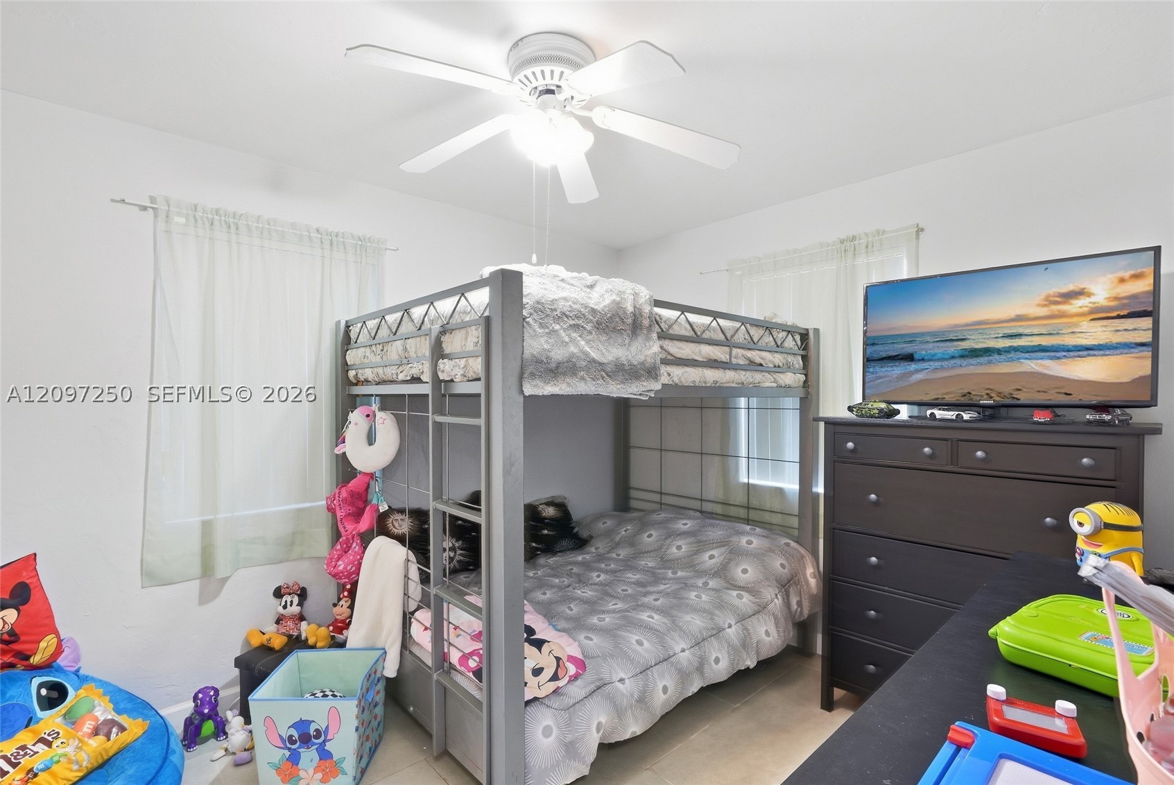 9270 SW 43rd St, Miami FL 33165